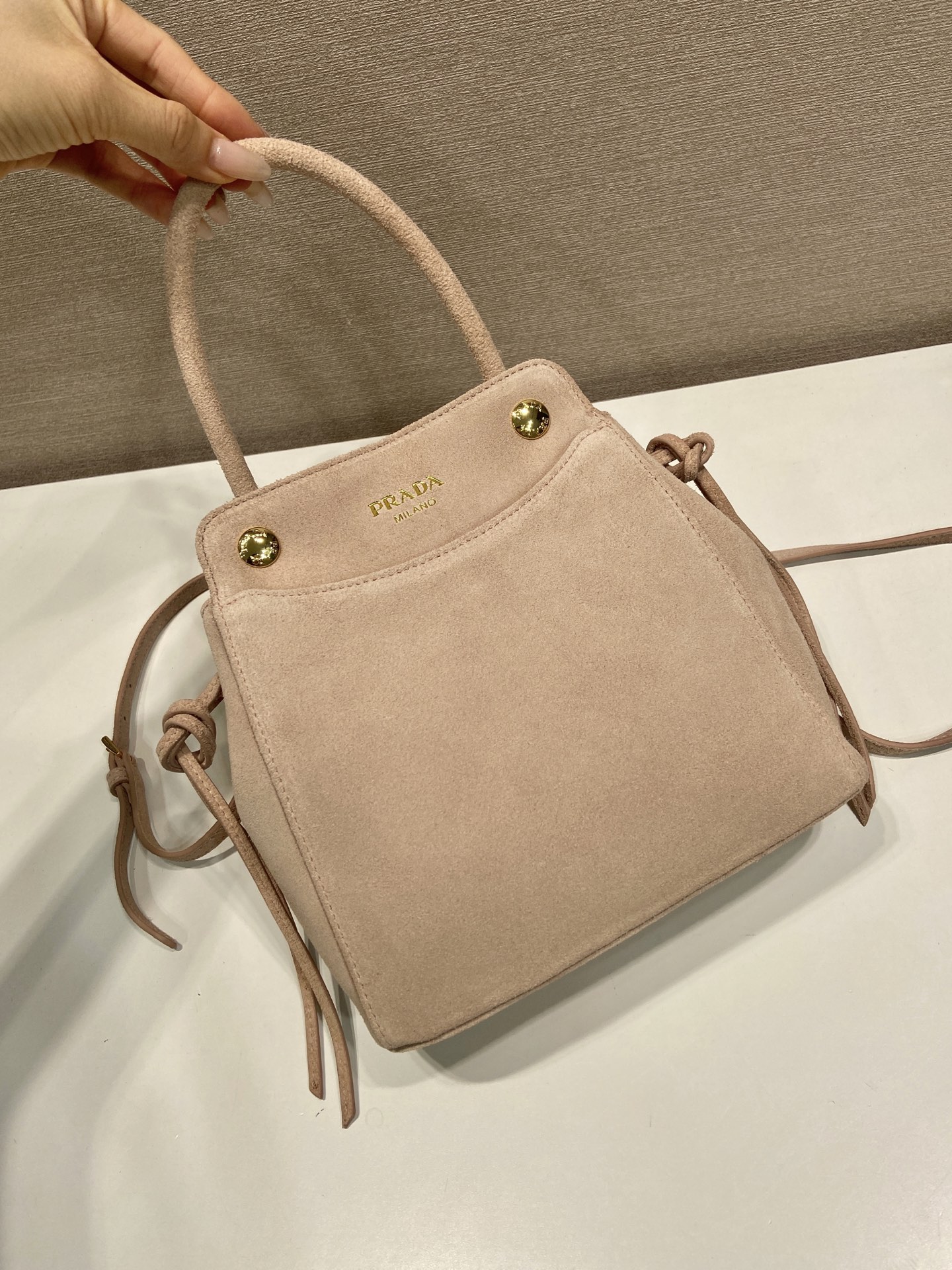 mini 普拉达 PRADA CarryI 斜跨手提 女包 睡莲色 麂皮 H0-1BA496_2C4S_F0NZ2