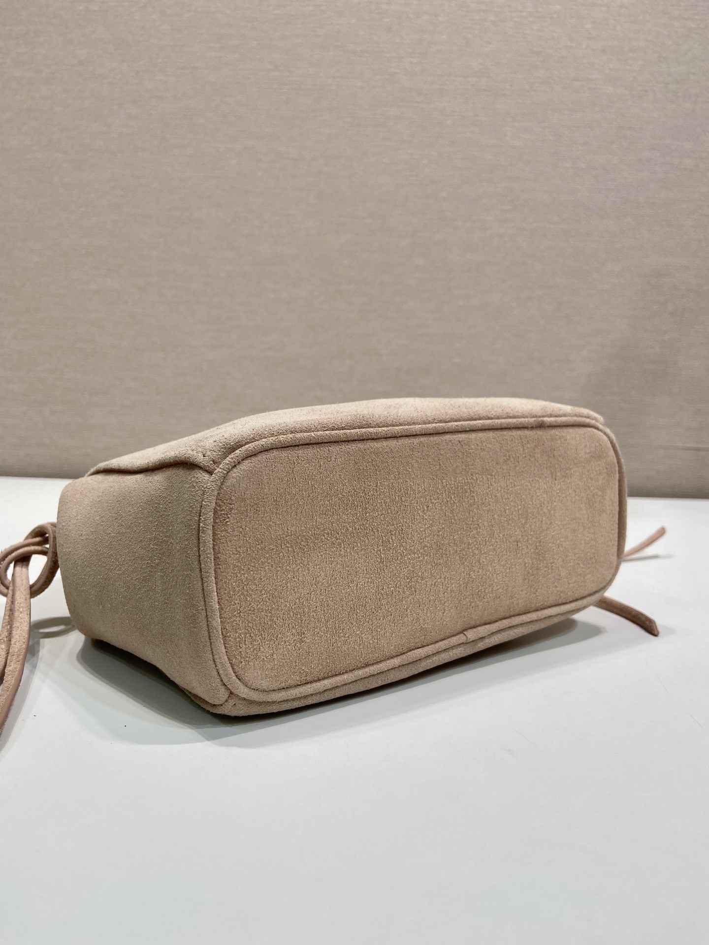 mini 普拉达 PRADA CarryI 斜跨手提 女包 睡莲色 麂皮 H0-1BA496_2C4S_F0NZ2