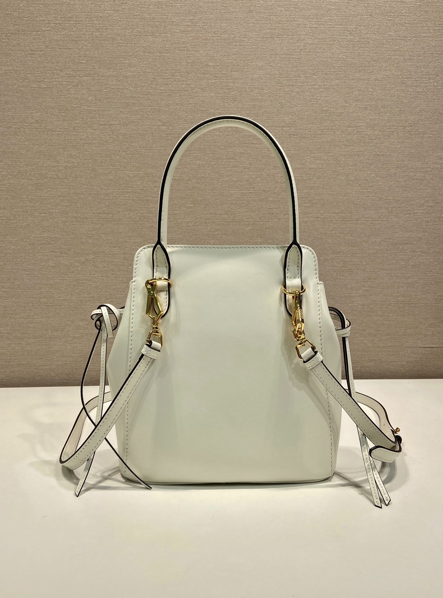 mini 普拉达 PRADA CarryI 斜跨手提 女包 白色 皮革 H0-1BA496_2C6A_F0PG7_V_OOO