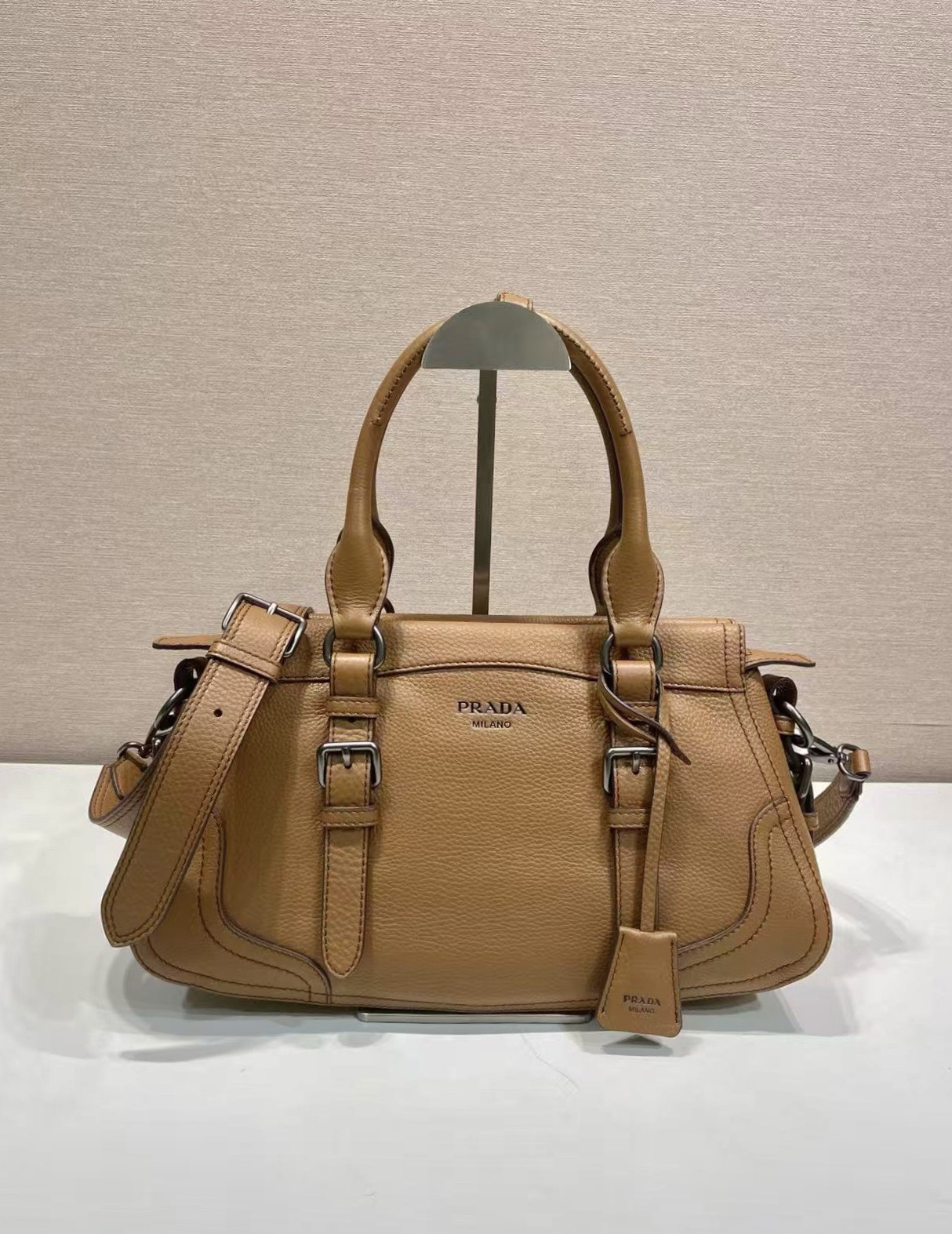 普拉达 PRADA Borsa  手提斜跨 女包  泥灰色 皮革 H0-1BG604_2HIK_F0572