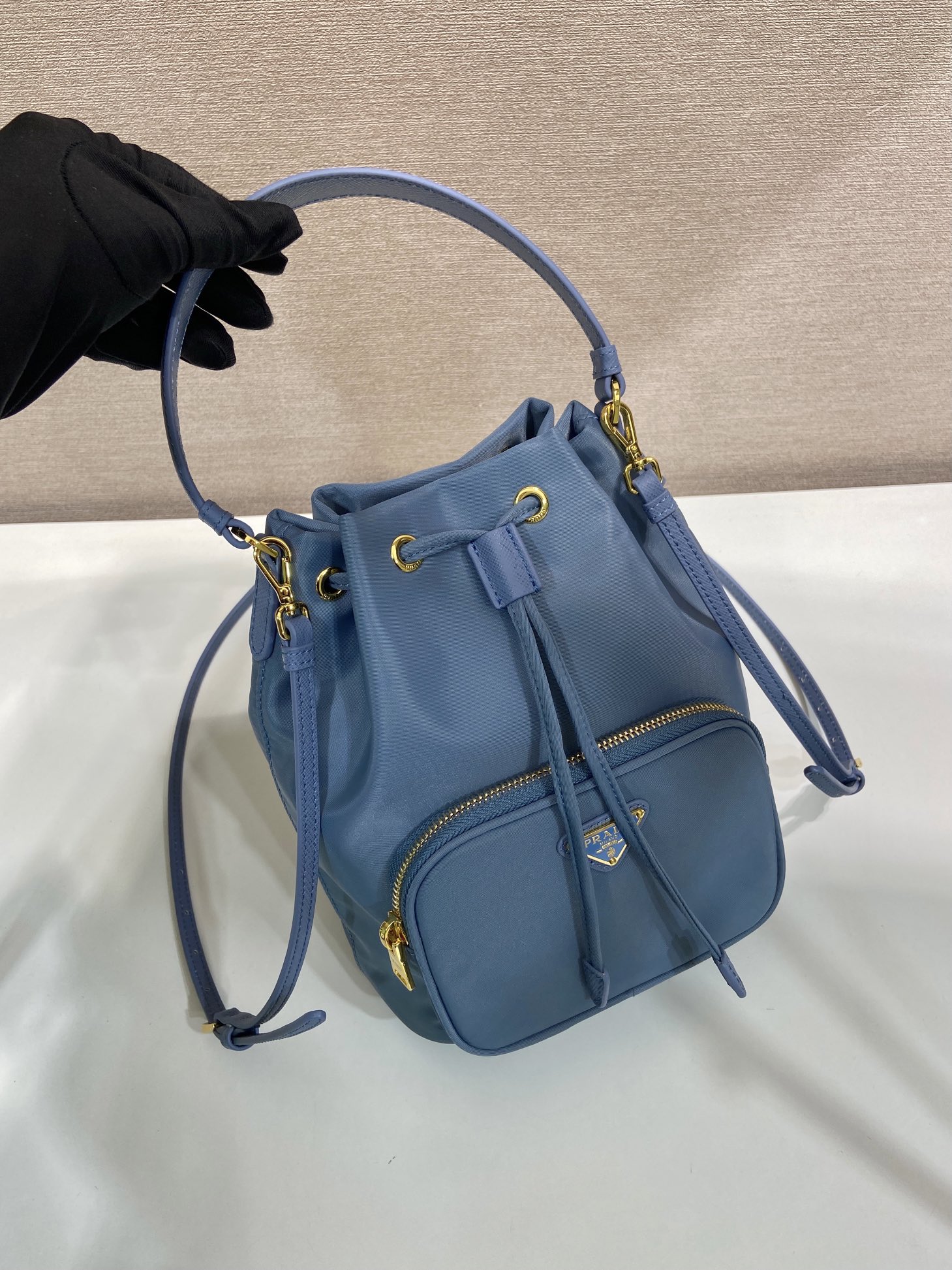 普拉达 PRADA Duet 水桶 手提 斜跨  女包 航天蓝 尼龙 F0-1BH038-RV44-F0D57