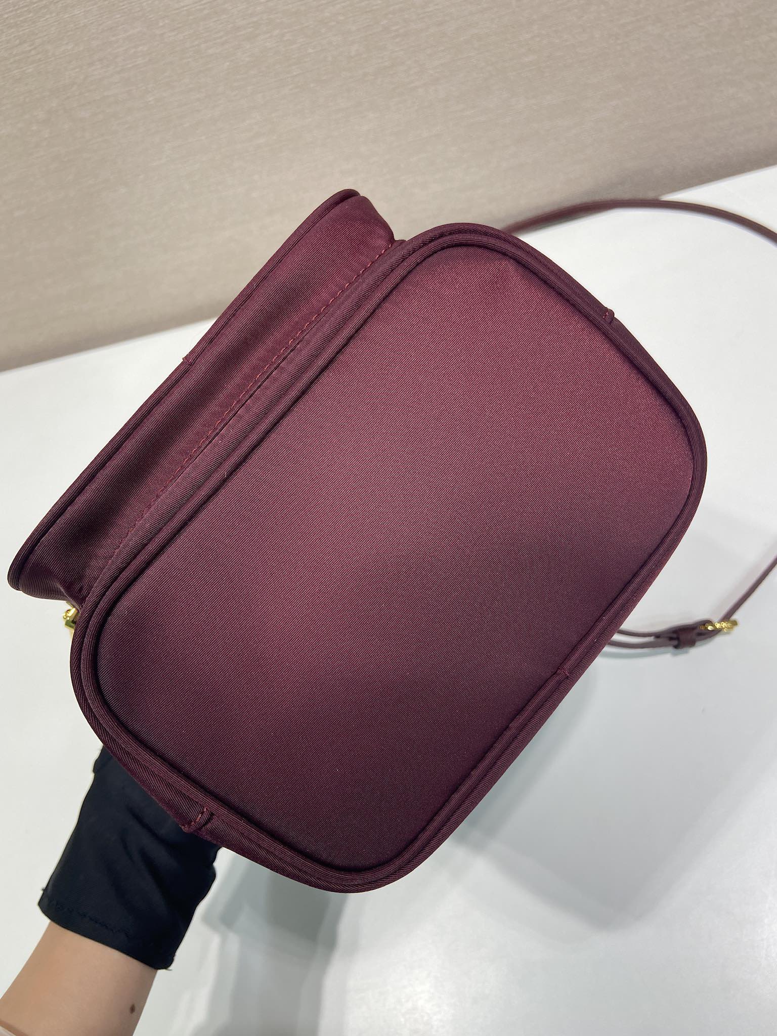 普拉达 PRADA DuetRe-Nylon 水桶 手提 斜跨  女包 石榴红 尼龙 F0-1BH038-V44-F0403-V-OOO