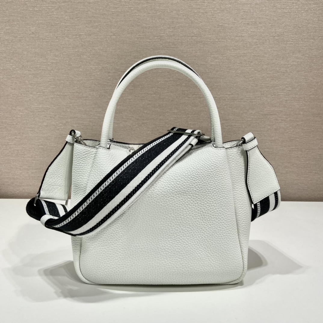 小号 普拉达 PRADA  手提 斜跨  女包 白色 皮质 H0-1BC145_2DKV_F0009
