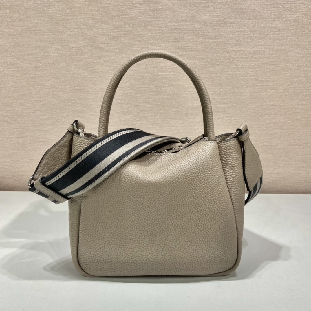 小号 普拉达 PRADA  手提 斜跨  女包 泥灰色 皮质 H0-1BC145_2DKV_F0572_V_3OO
