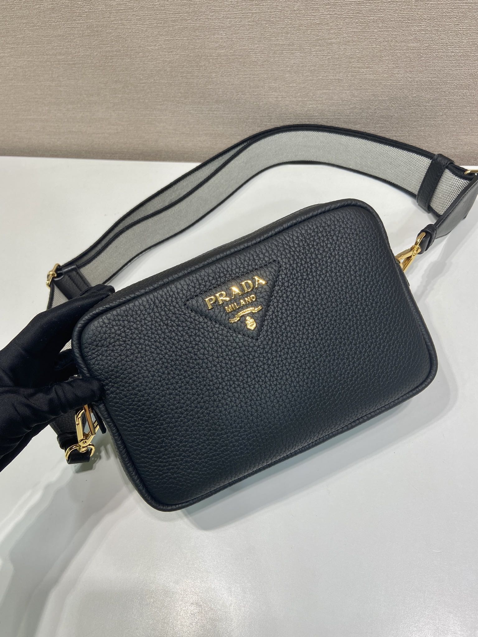 （双肩带-金logo） 普拉达 PRADA  相机 斜跨 女包 红色 皮质 1BH082-2BBE-F0EOO