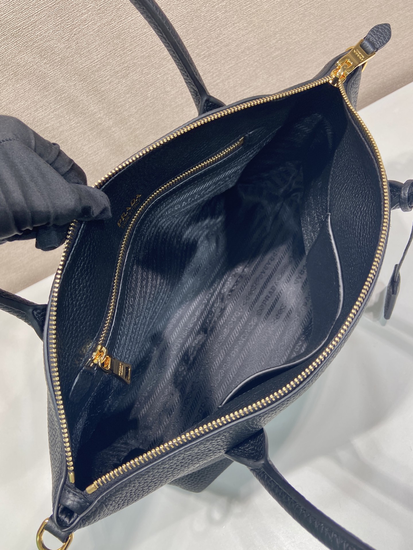 普拉达 PRADA  托特手提 黑色 皮质 1BG627_2DKV_F0632_V_ONM