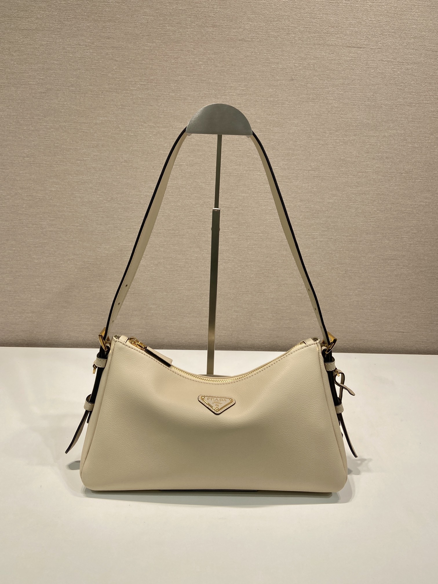 普拉达 PRADA  Aimee  单肩  洞石绿  皮质 H0-1BC229_2CYS_F03MV