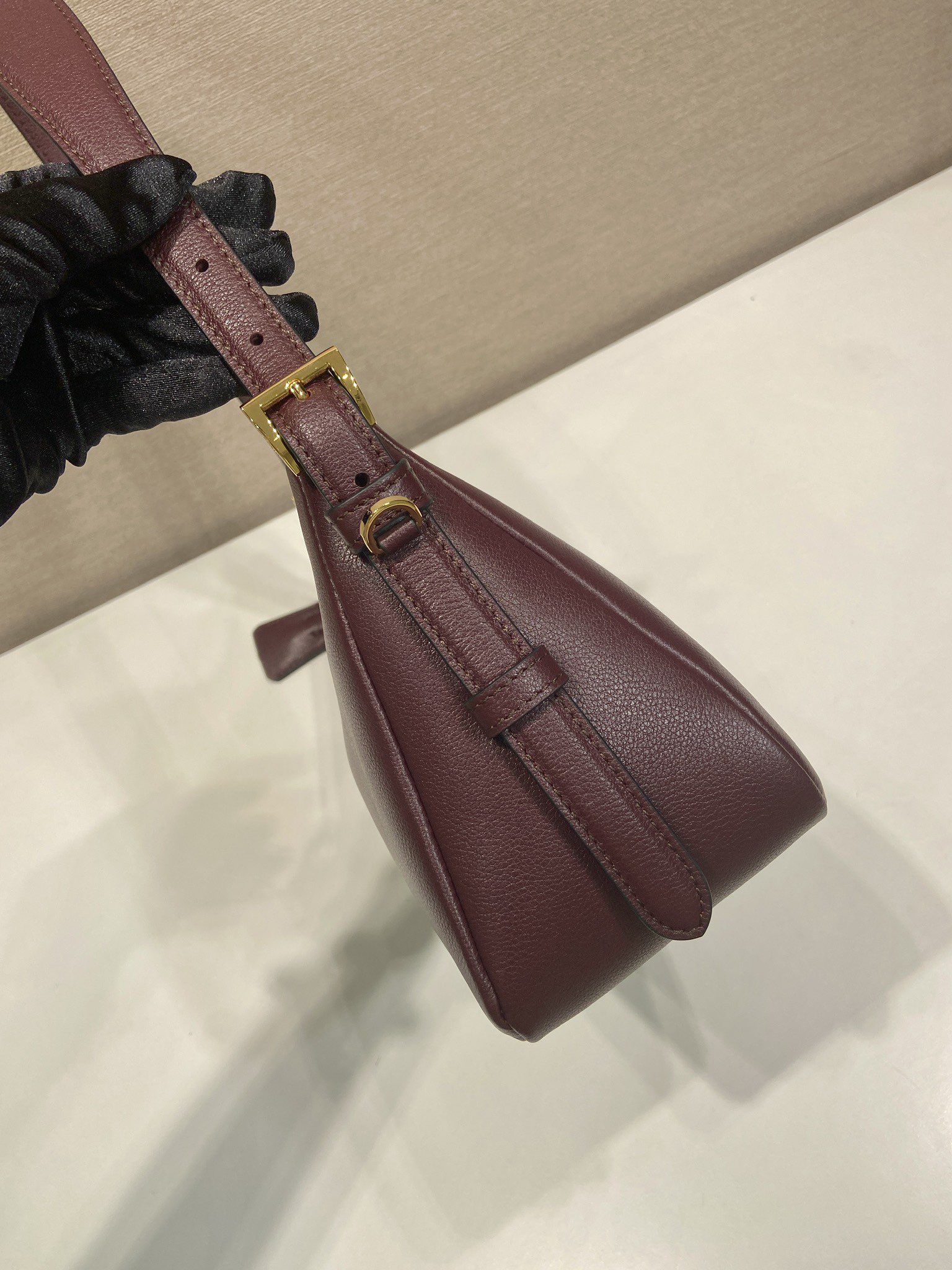 普拉达 PRADA  Aimee  单肩  酒红色  皮质 H0-1BC229_2CYS_F0LV7