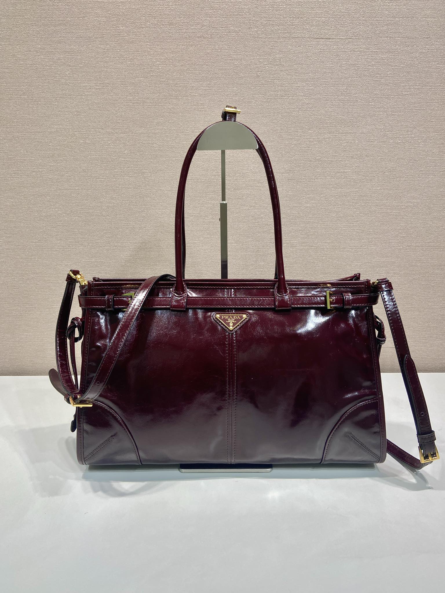 38CM 普拉达 PRADA Bonnie 单肩 斜跨  酒红油蜡 皮质 H0-1BA433_2CYR_F0LV7