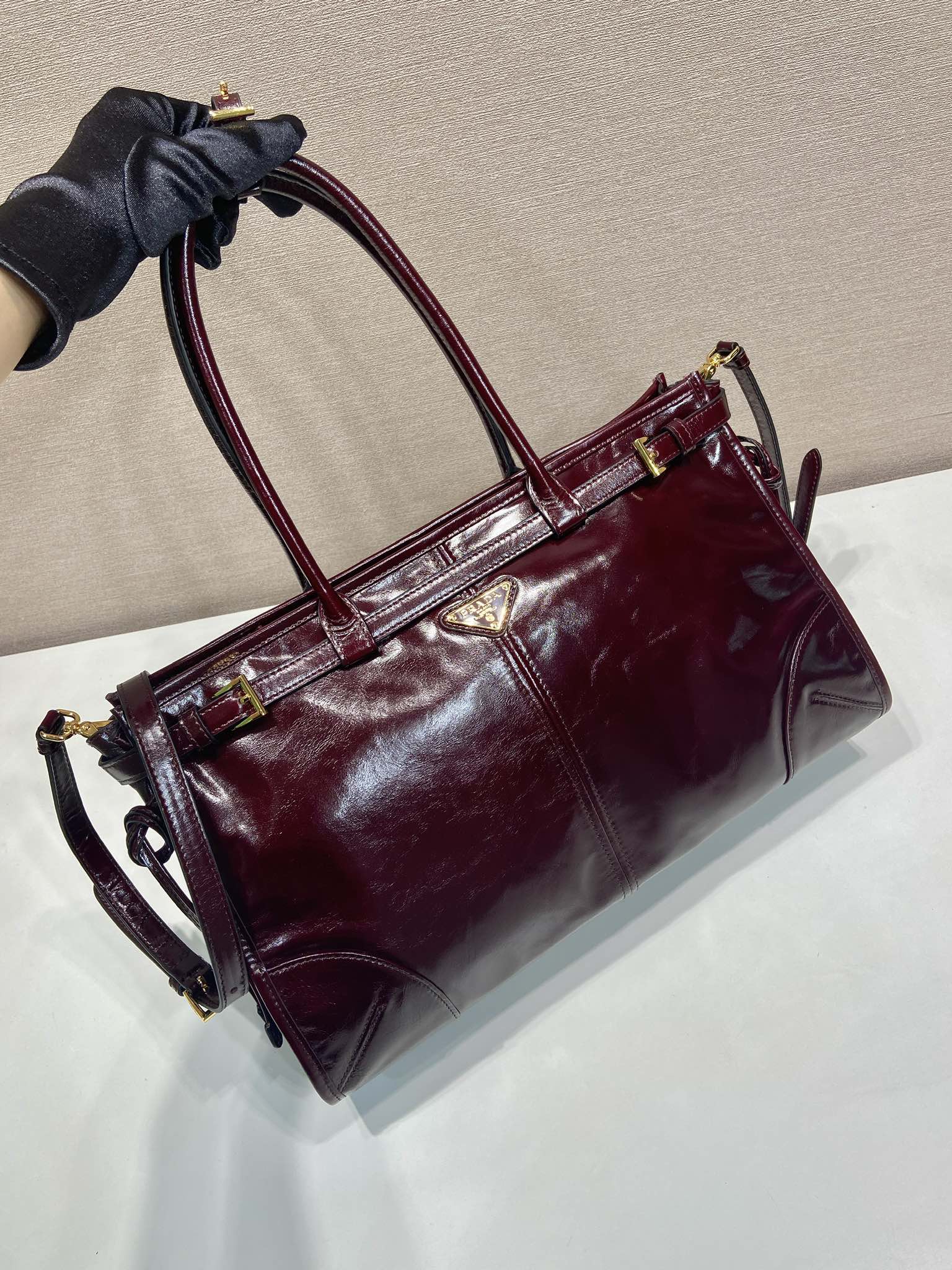 38CM 普拉达 PRADA Bonnie 单肩 斜跨  酒红油蜡 皮质 H0-1BA433_2CYR_F0LV7