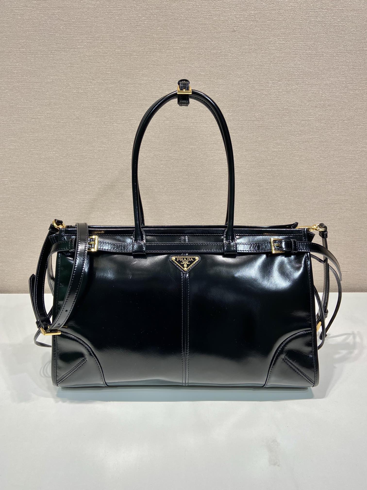 38CM 普拉达 PRADA Bonnie 单肩 斜跨 黑色 皮质  H0-1BA433_2CYR_F0002_V_MOO