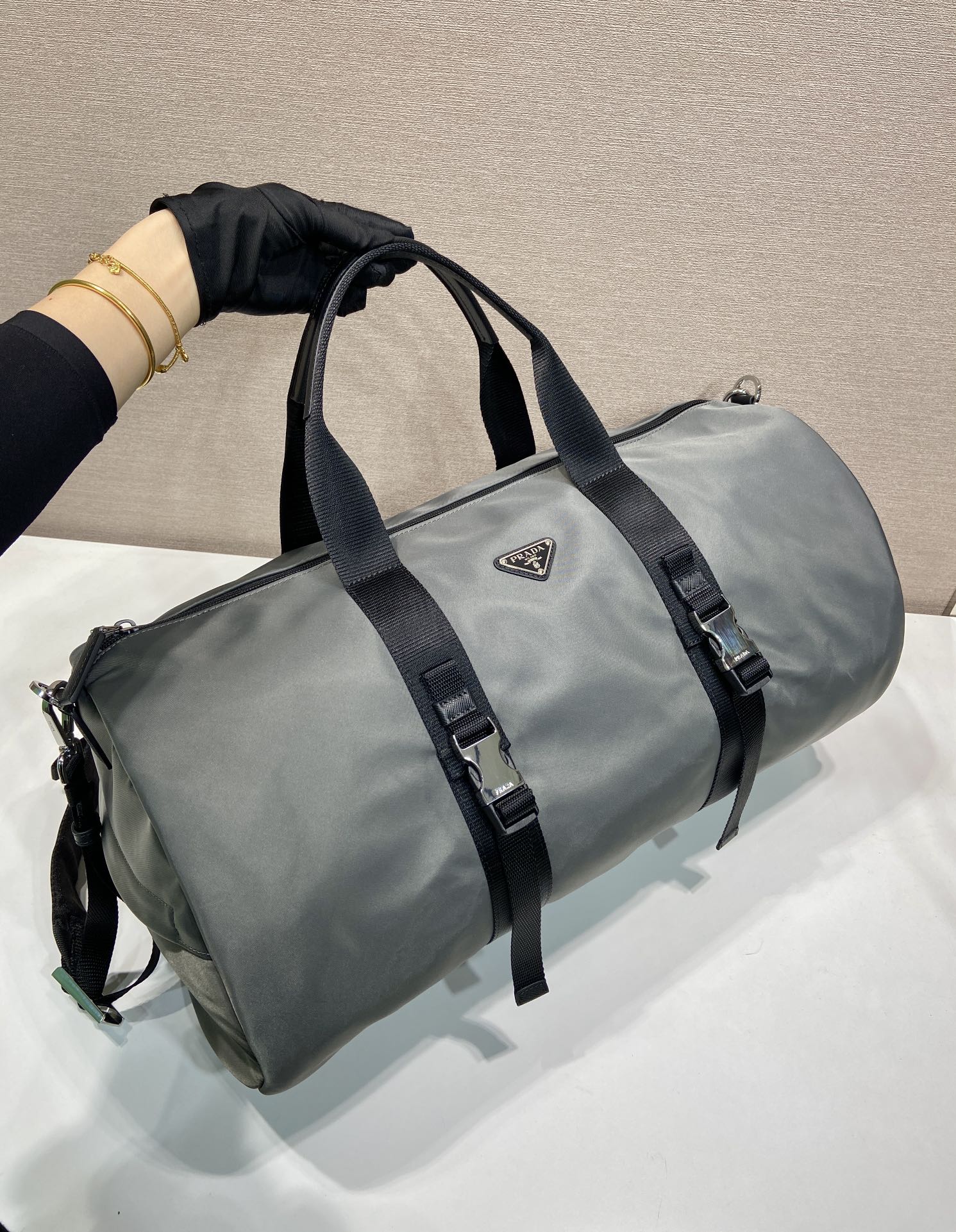普拉达 PRADA Re-Nylon 旅行包 森林绿 尼龙 H0-长50cm 宽27cm 高27cm