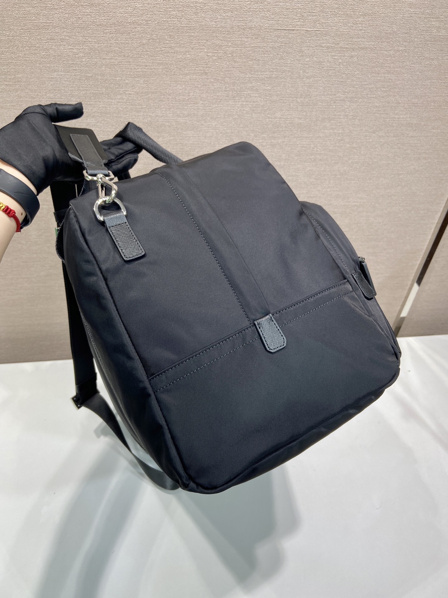 普拉达 PRADA Re-Nylon 旅行包 黑色 H0-2VC006_2DMG_F0002_V_OOM