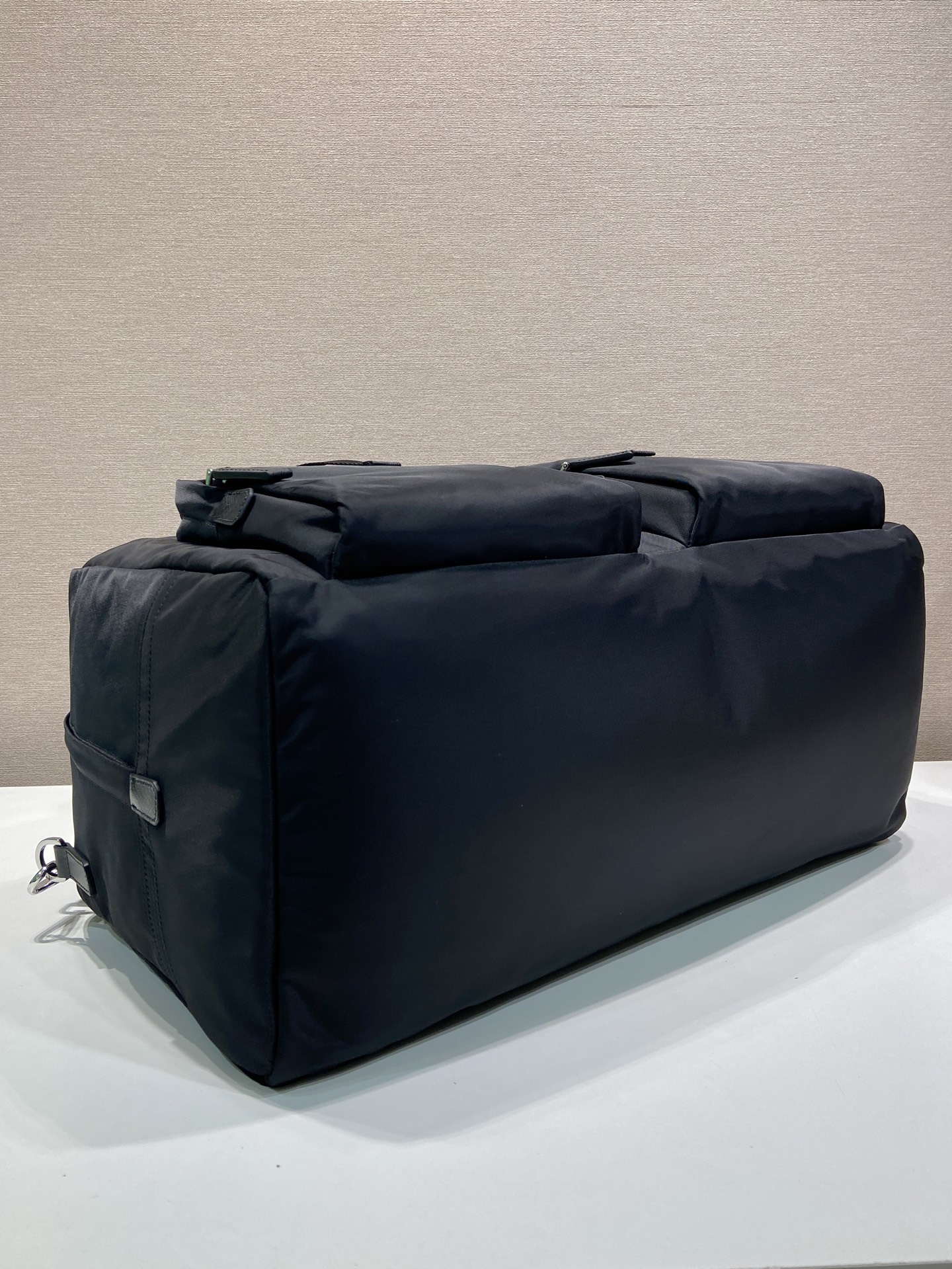 普拉达 PRADA Re-Nylon 旅行包 黑色 H0-2VC006_2DMG_F0002_V_OOM