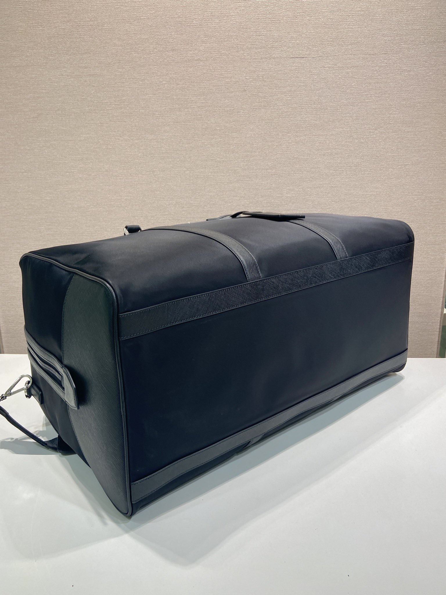 普拉达 PRADA Re-Nylon 手提旅行包 黑色 尼龙 H0-2VC013_2DMH_F0002