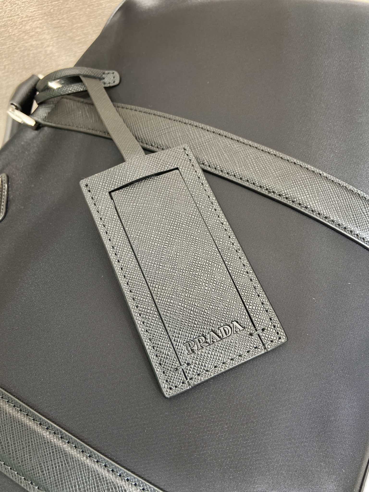 45CM 普拉达 PRADA Re-Nylon 手提旅行包 黑色 尼龙 H0-2VC014_2DMH_F0002_V_XOO