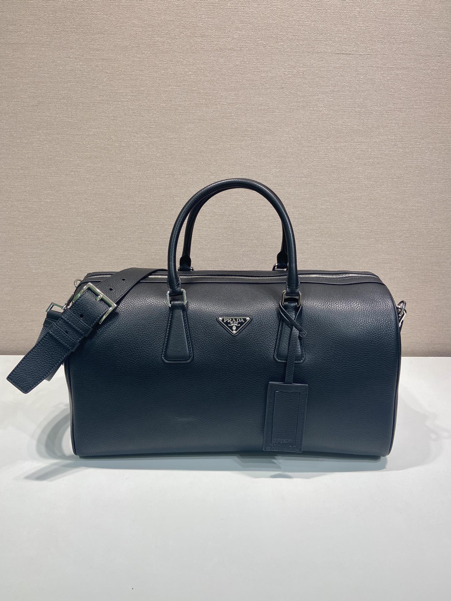 50CM 普拉达 PRADA Saffiano 手提旅行包 黑色 荔枝皮质  J0-2VC048 