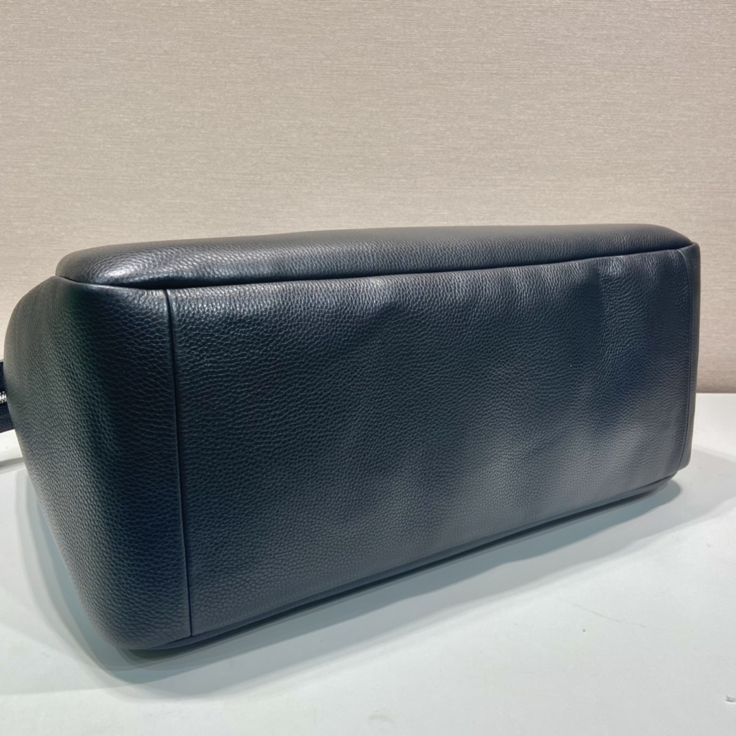 51CM 普拉达 PRADA 手提旅行包 黑色 荔枝皮质  J0-2VC035_2BBE_F0002