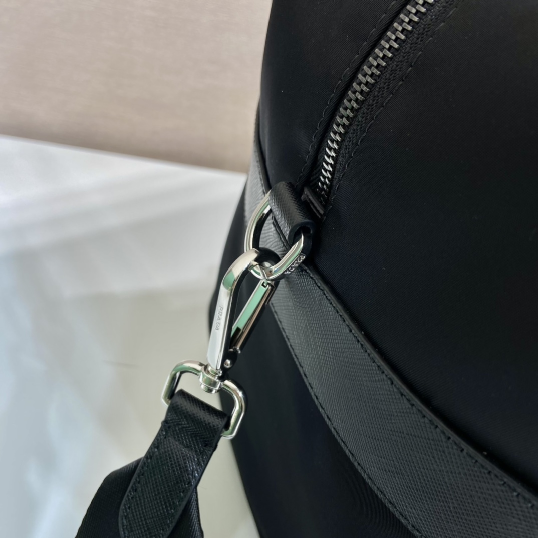普拉达 PRADA Re-Nylon 手提旅行包 灰色 荔枝皮质  H0-2VC042_2DMH_F0002_VOOO