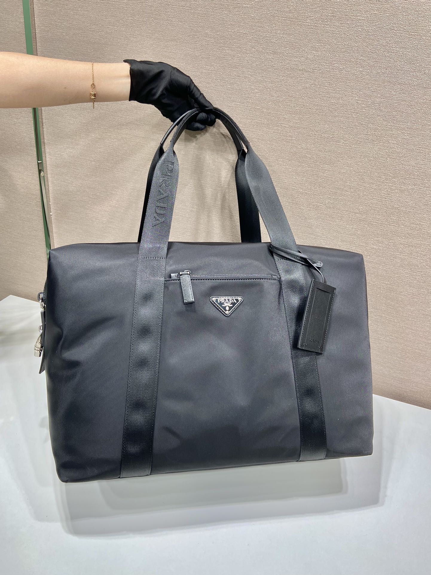 普拉达 PRADA Re-Nylon 手提旅行包 黑色 尼龙  H0-2VC796-2DMH-F0002-V-OOO