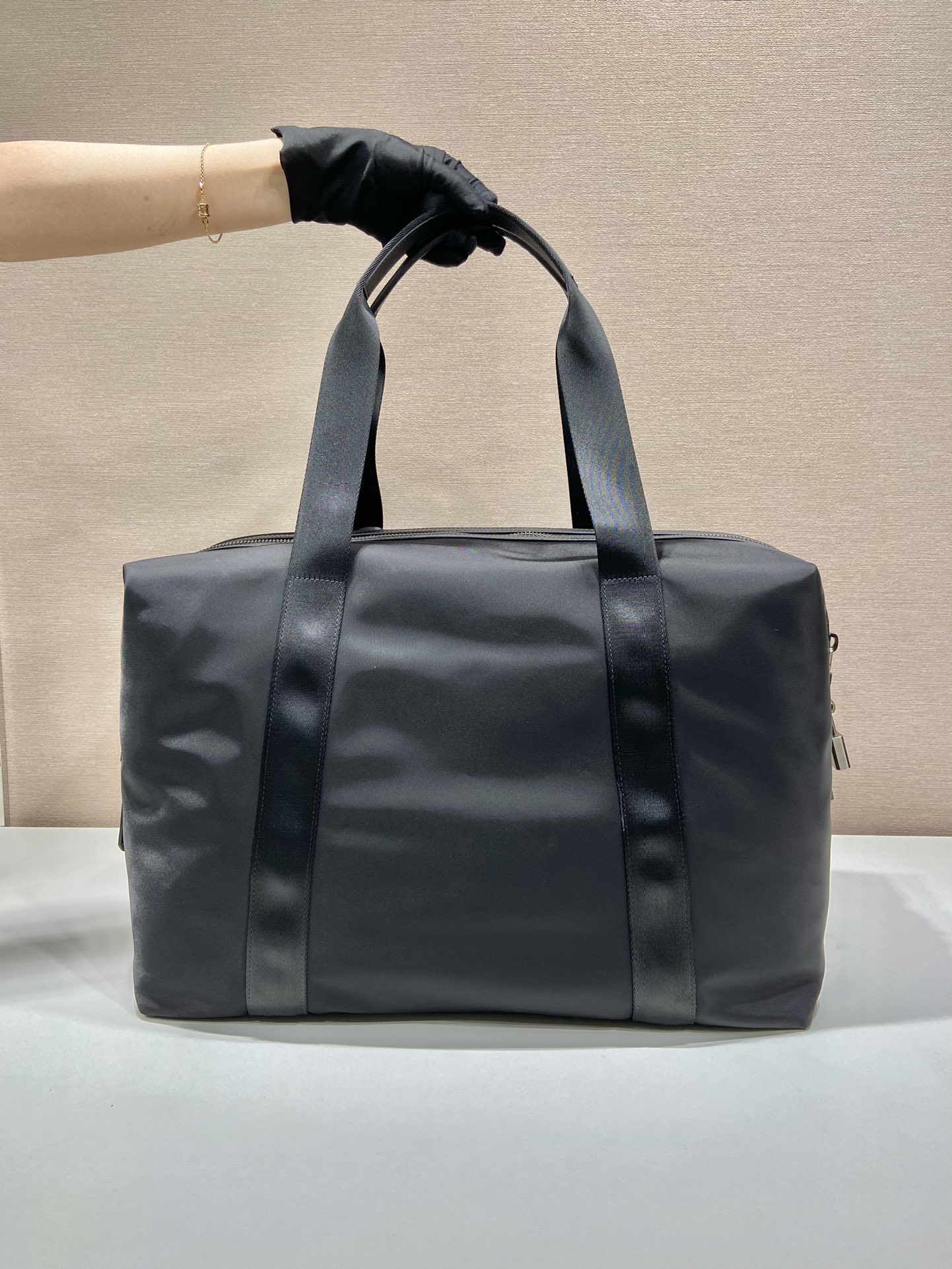 普拉达 PRADA Re-Nylon 手提旅行包 黑色 尼龙  H0-2VC796-2DMH-F0002-V-OOO