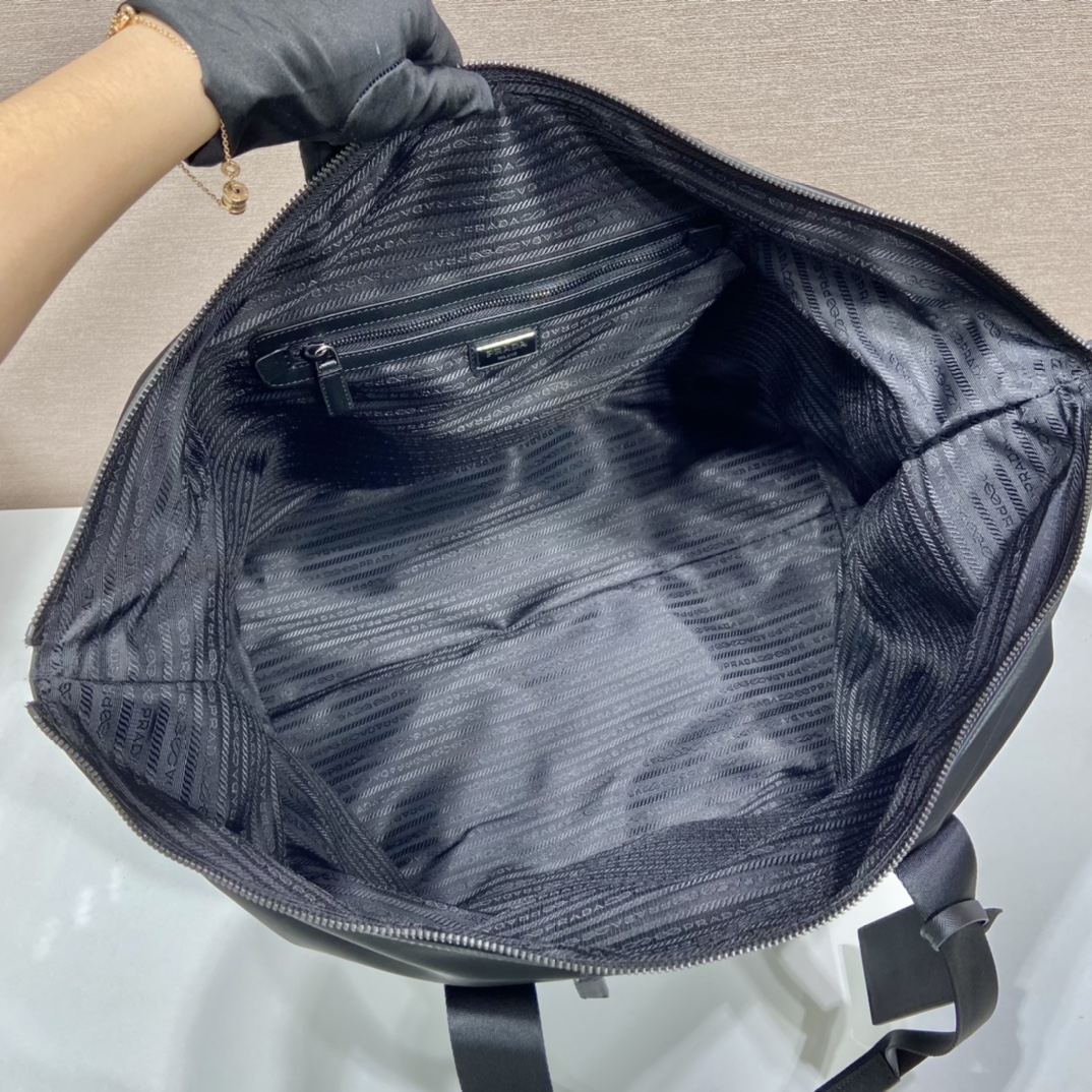 普拉达 PRADA Re-Nylon 手提旅行包 黑色 尼龙  H0-2VC796-2DMH-F0002-V-OOO