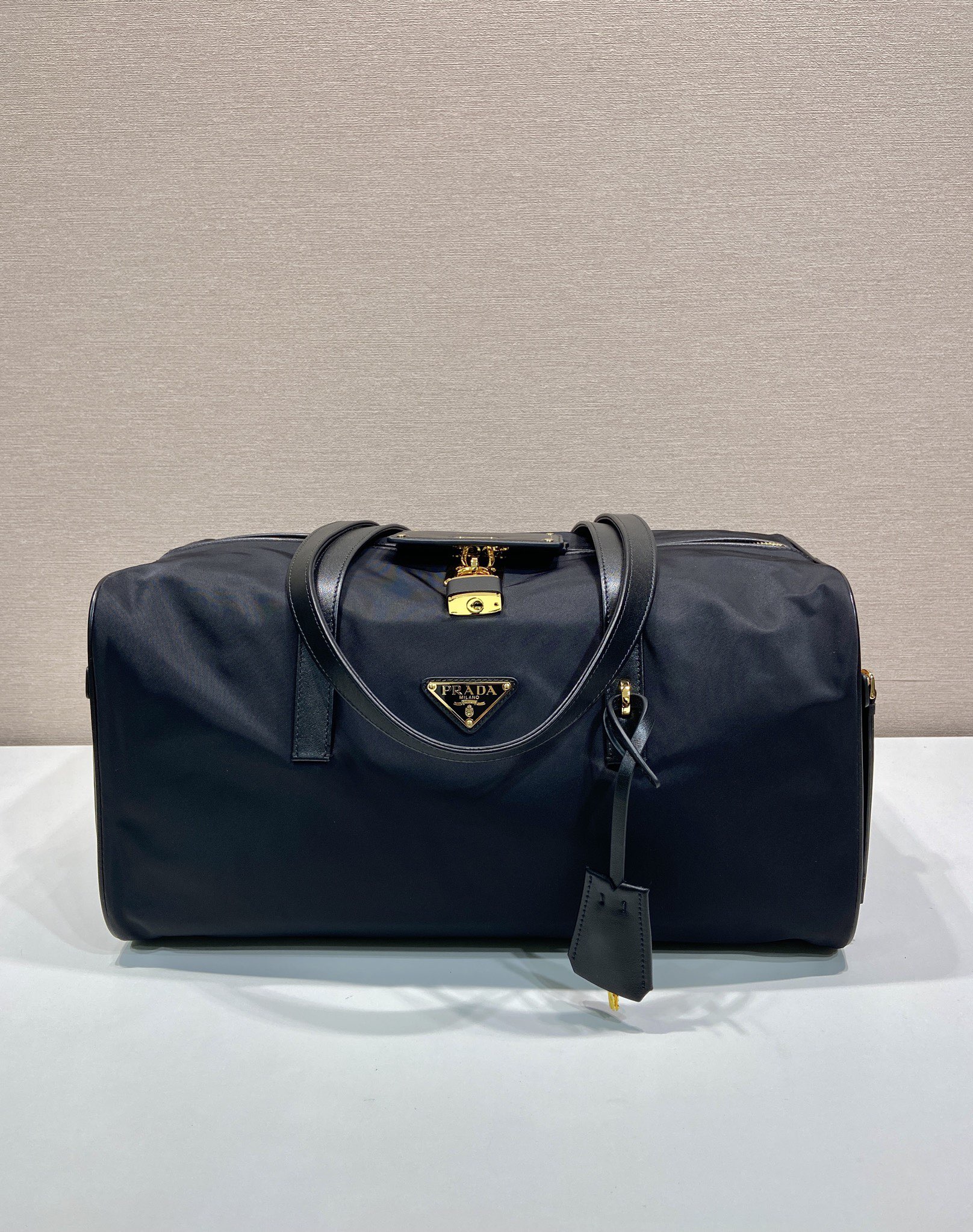 40CM 普拉达 PRADA Re-Nylon 手提旅行包 黑色 尼龙  H0-1BB135_RDLN_F0002