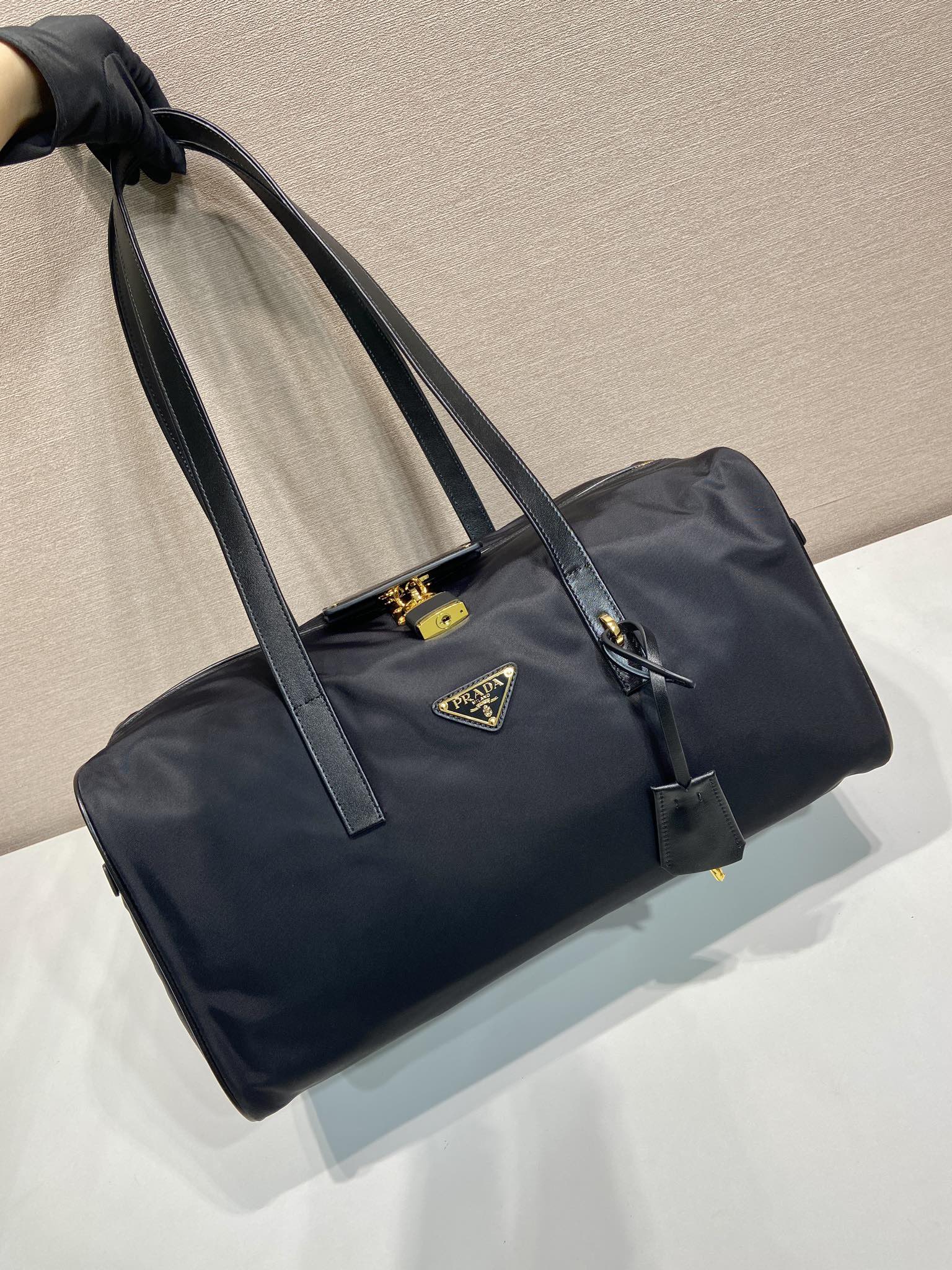 40CM 普拉达 PRADA Re-Nylon 手提旅行包 黑色 尼龙  H0-1BB135_RDLN_F0002