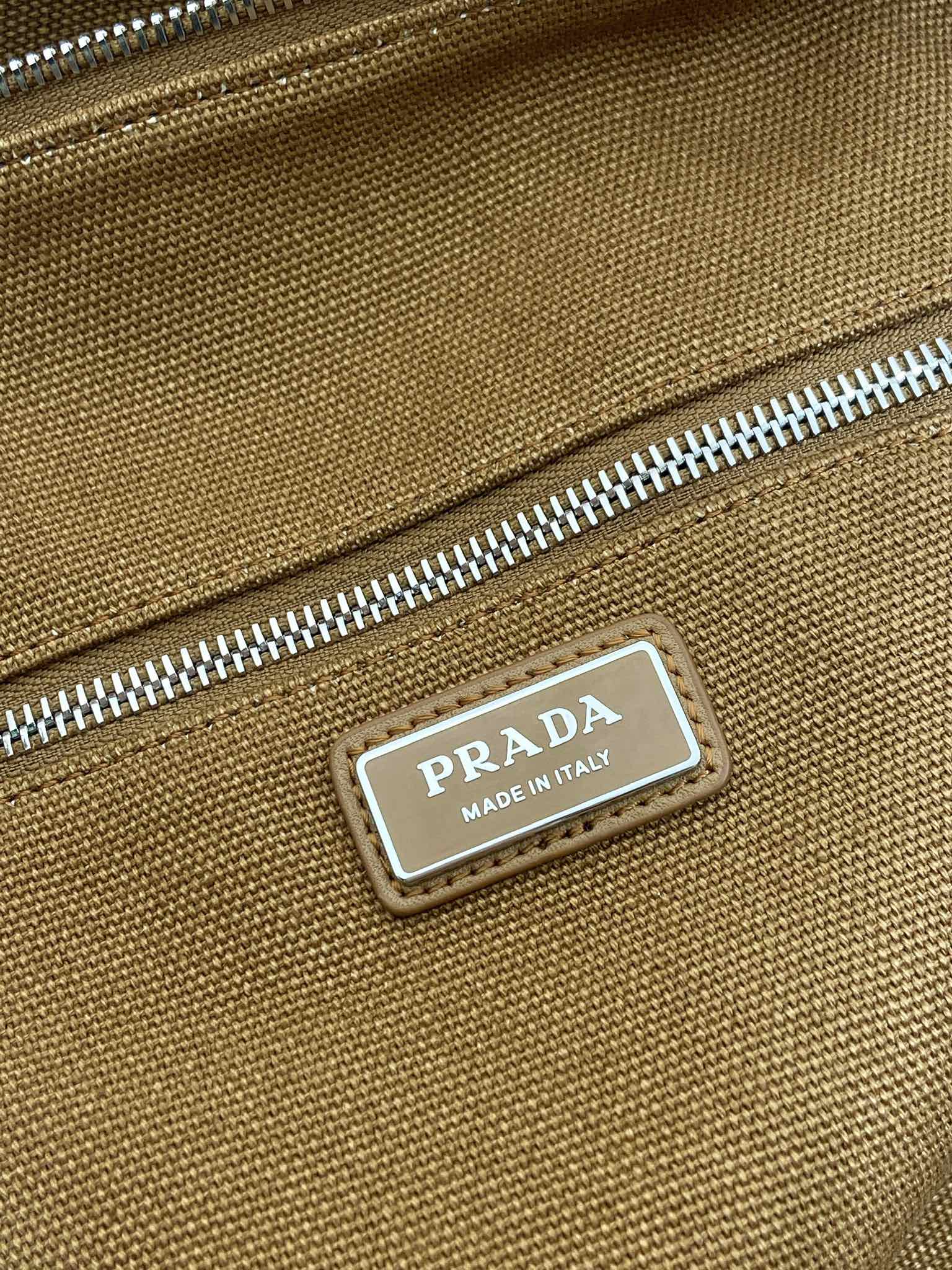 普拉达 PRADA  手提旅行包 焦糖色 棉  F0-2VC051_2CYA_F04MO