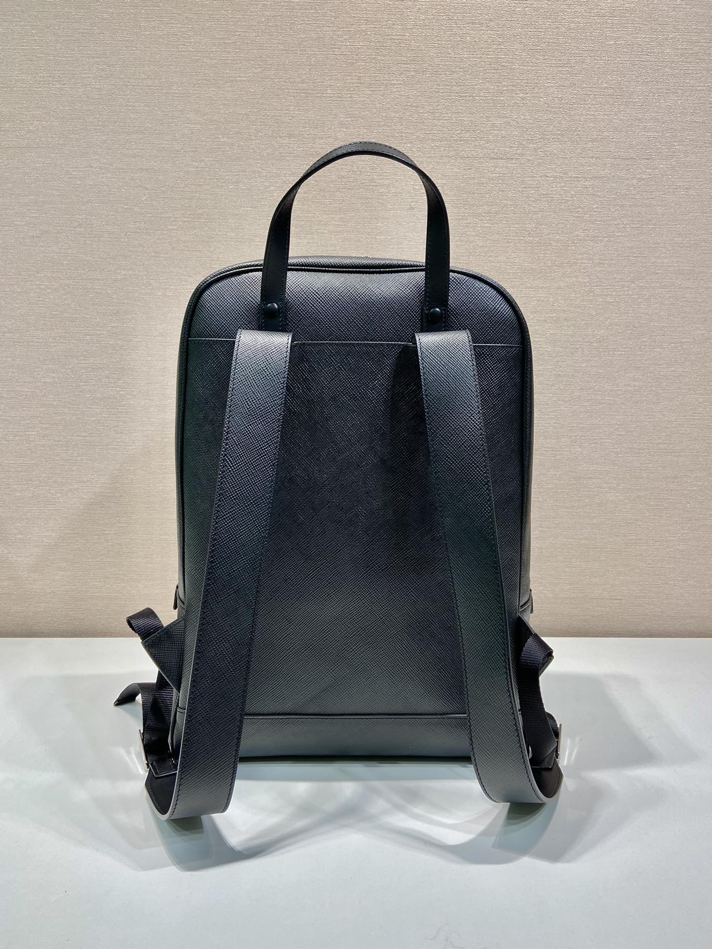 普拉达 PRADA  双肩包 十字纹 皮革 黑色 H0-2VZ102_9Z2_F0002_V_DOO