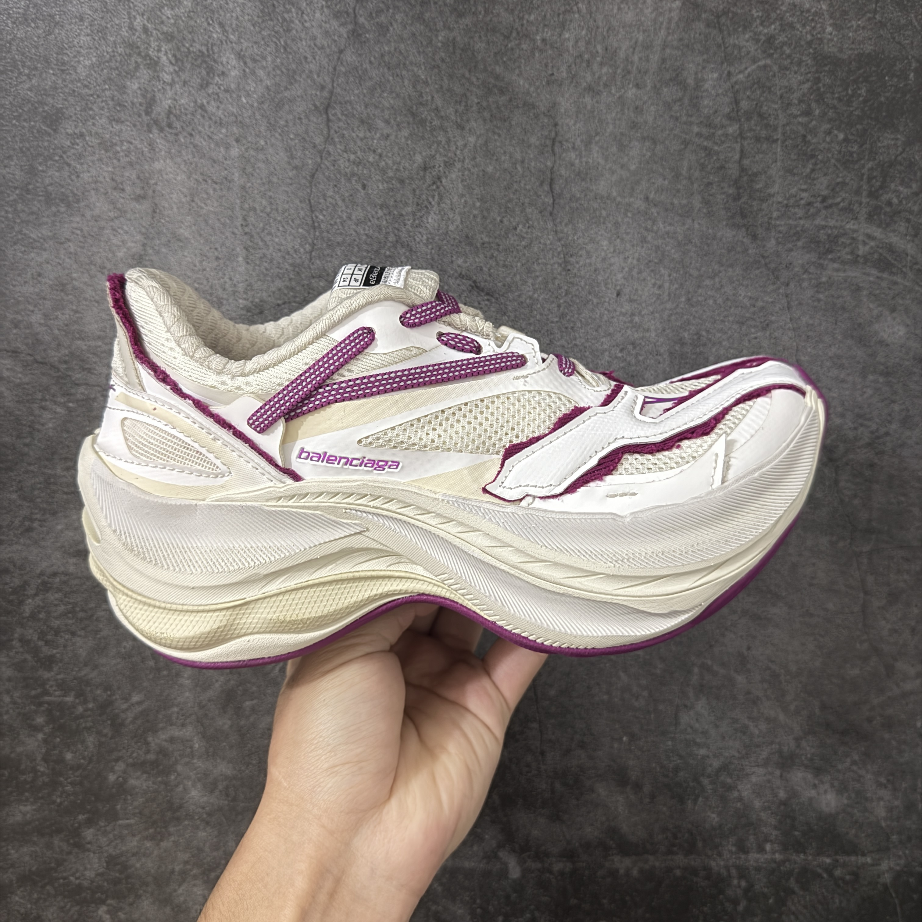 Balenciaga  巴黎世家 jET 26代 厚底4CM 老爹 休闲鞋 粉色 C0-872640WMRTN9150