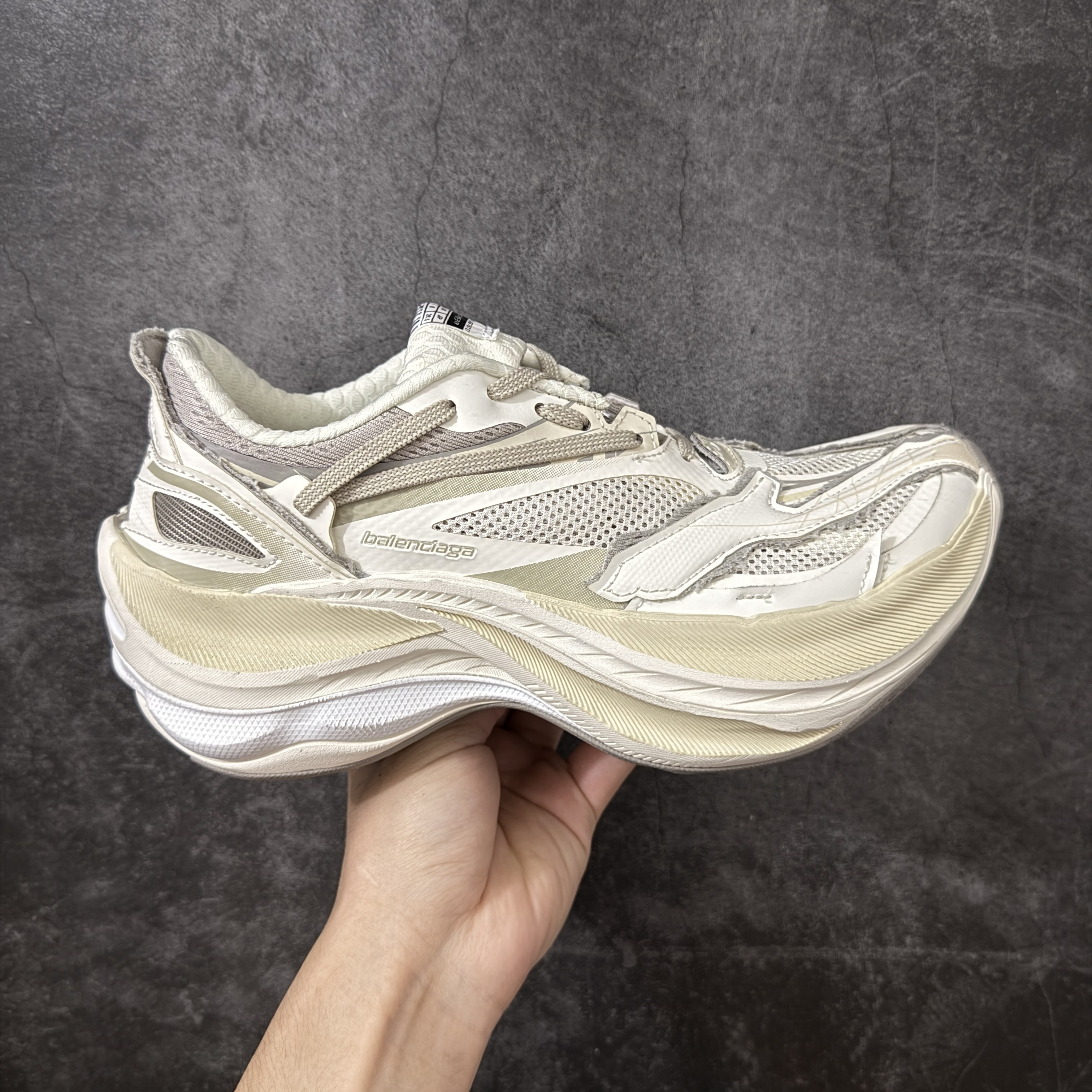 Balenciaga  巴黎世家 jET 26代 厚底4CM 老爹 休闲鞋 蛋壳黄 C0-872642WMRTN9191