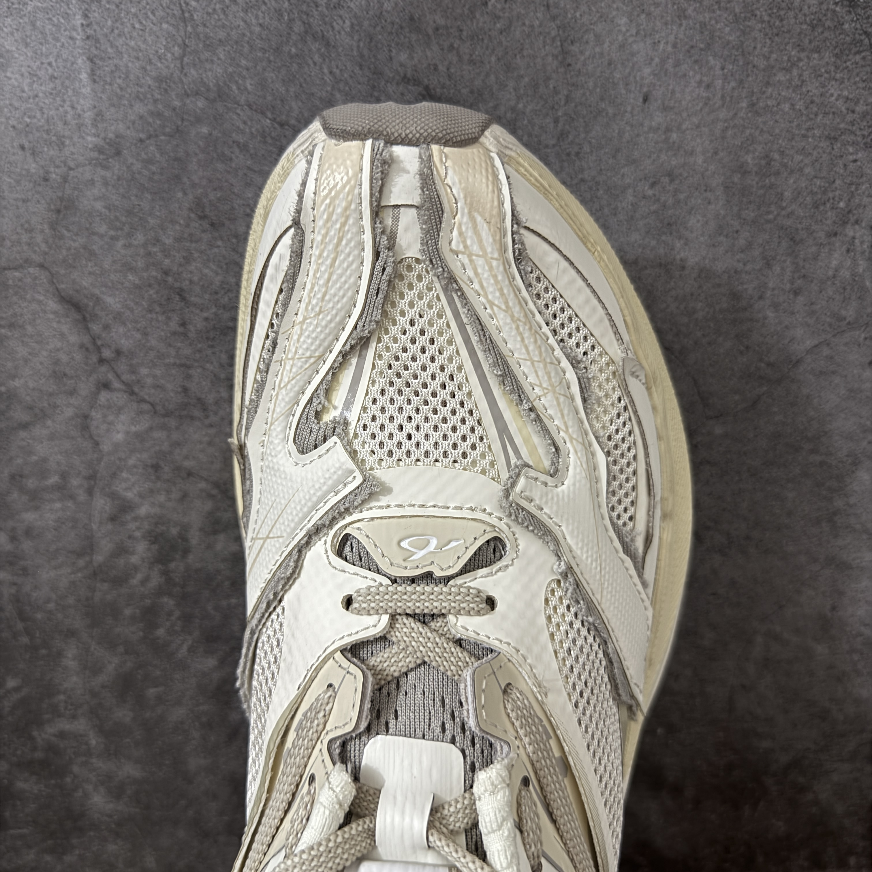 Balenciaga  巴黎世家 jET 26代 厚底4CM 老爹 休闲鞋 蛋壳黄 C0-872642WMRTN9191