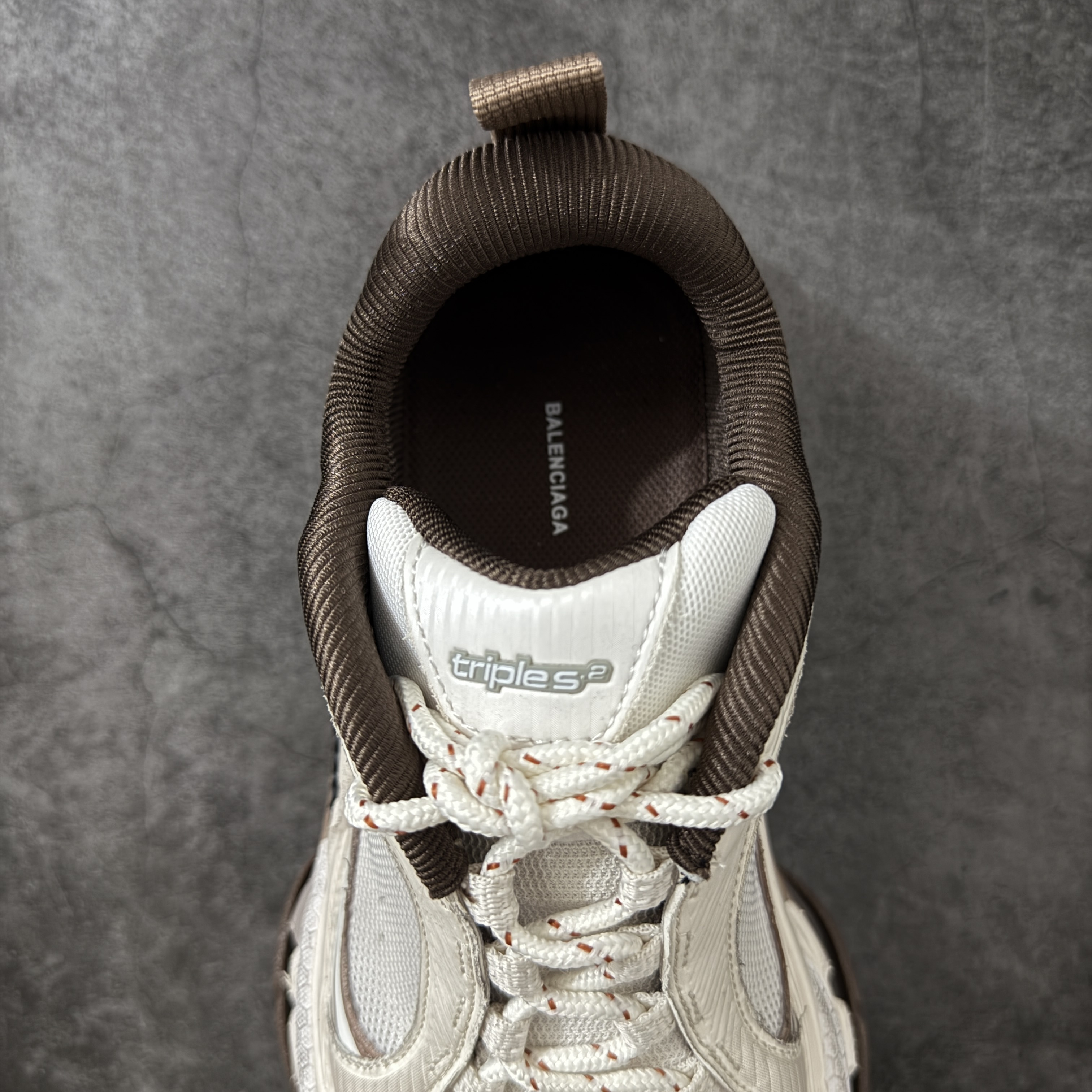 Balenciaga Triple S2 24代 厚底老爹 休闲鞋 棕色 C0-865851WTRS22290