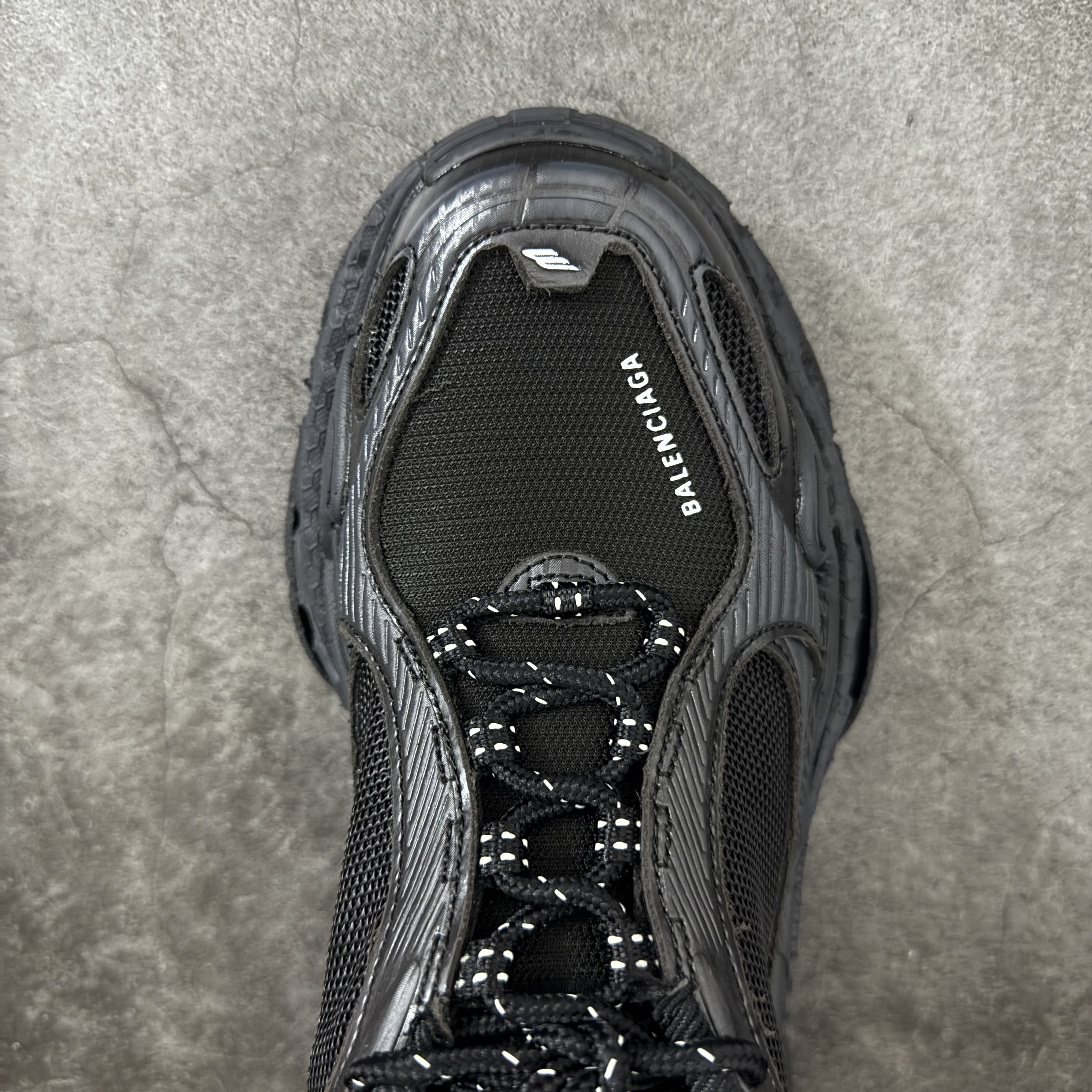 Balenciaga Triple S2 24代 厚底老爹 休闲鞋 黑色 C0-8865849WTRS21011