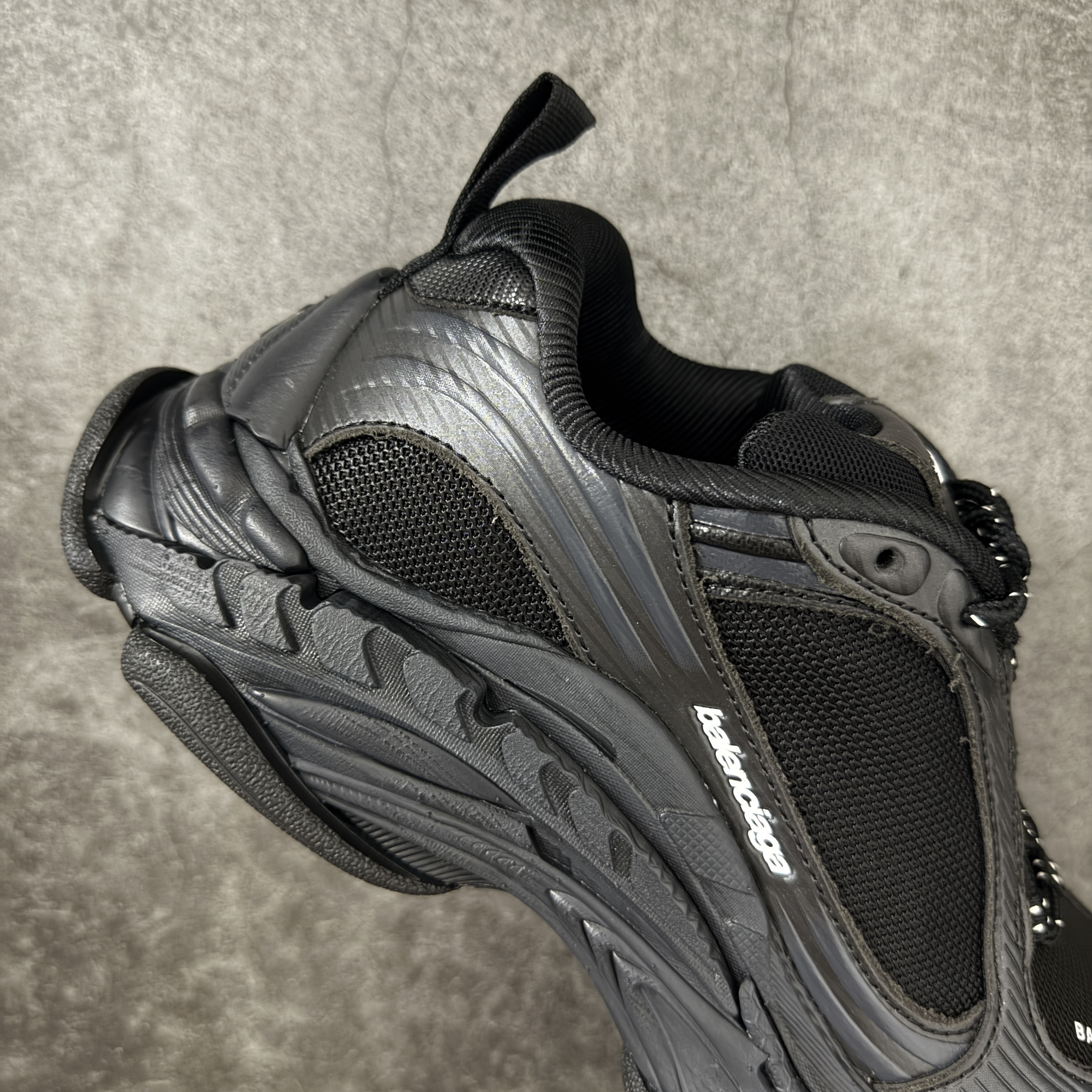 Balenciaga Triple S2 24代 厚底老爹 休闲鞋 黑色 C0-8865849WTRS21011