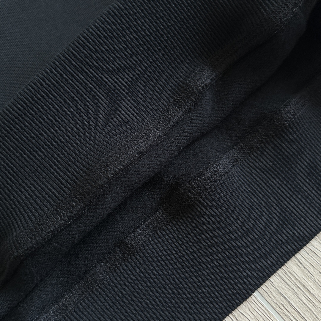 Chrome Hearts 克罗心 CH 内里线圈 卫衣 半拉链 胸前金属logo 黑色