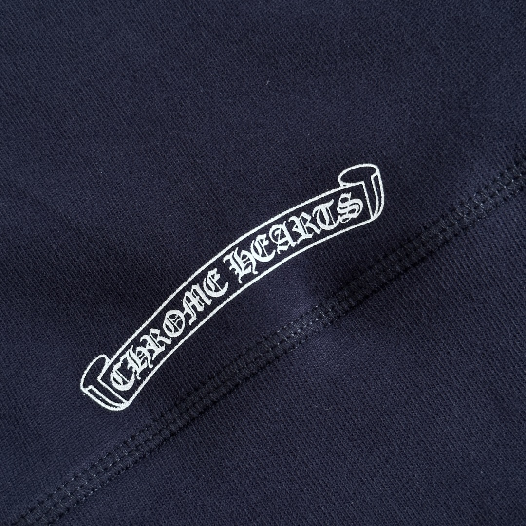 Chrome Hearts CH 女款 克罗心V领修身  短袖 T恤 藤蔓十字架  深灰色