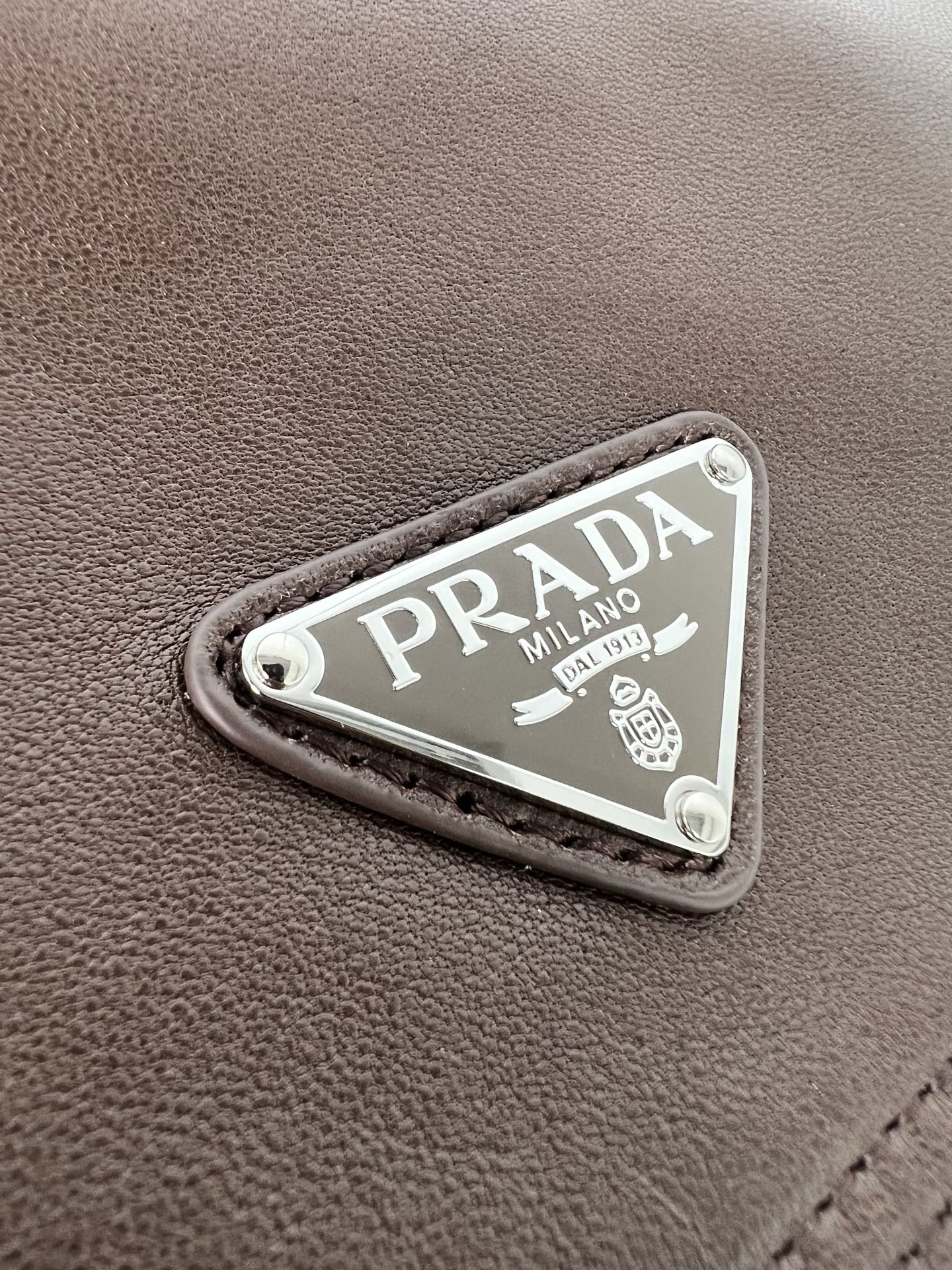普拉达 PRADA  Explore  双肩包 尼龙 咖啡色 皮革  H0-2VZ118_2HE8_F0201