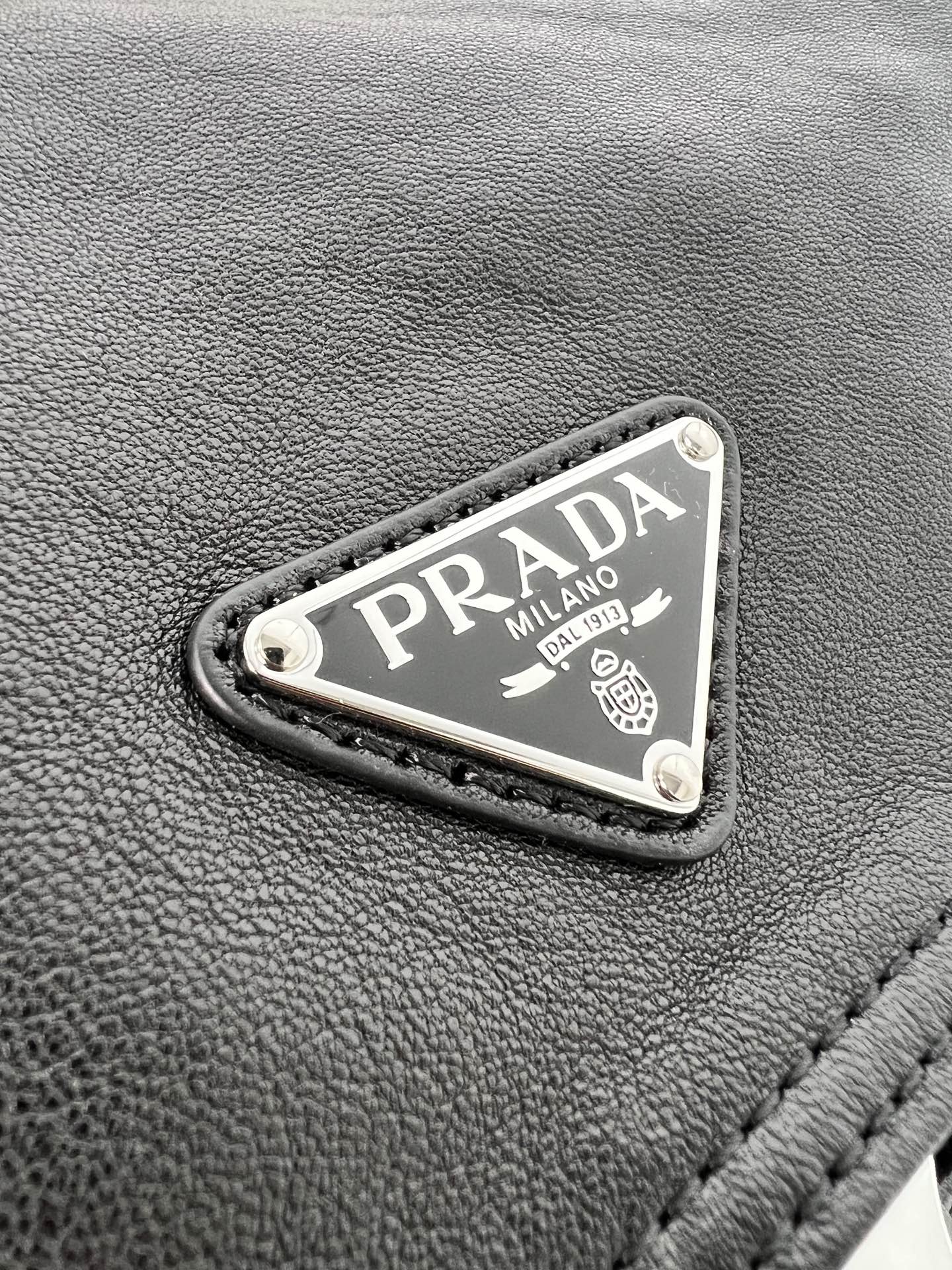 普拉达 PRADA  Explore  双肩包 尼龙 咖啡色 皮革  H0-2VZ118_2HE8_F0201