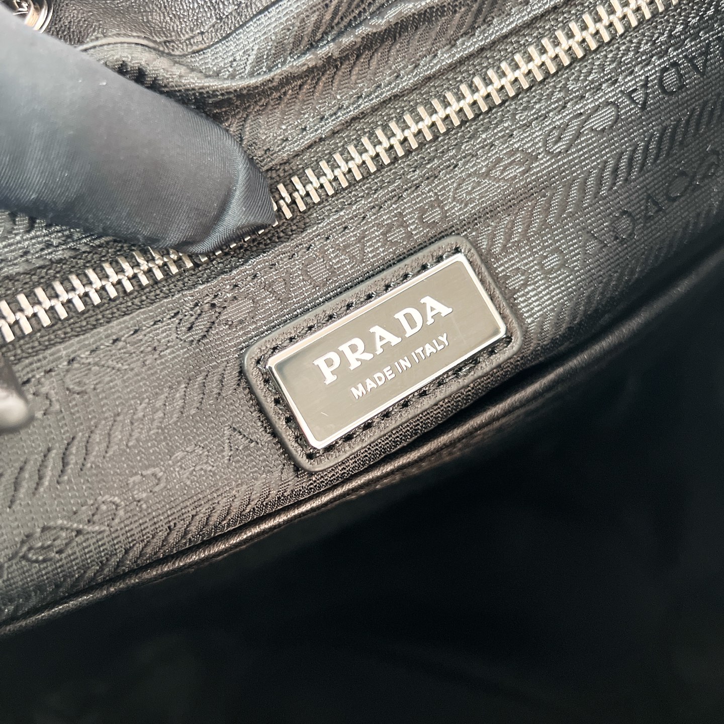 普拉达 PRADA  Explore  双肩包 尼龙 咖啡色 皮革  H0-2VZ118_2HE8_F0201