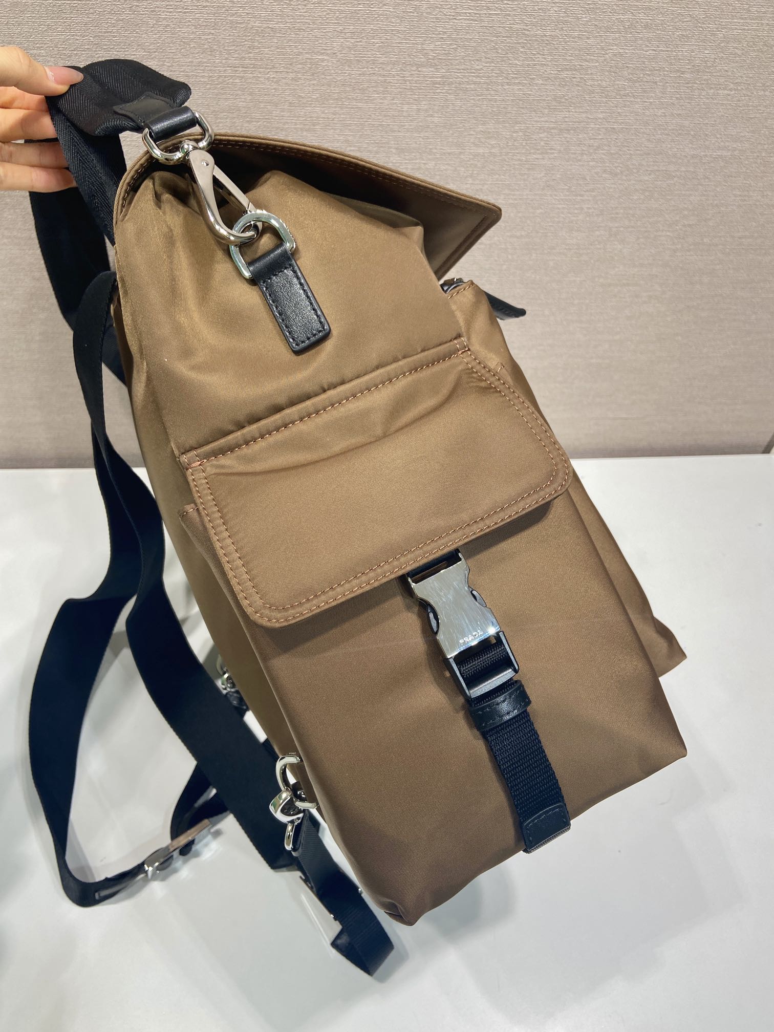 普拉达 PRADA  Explore  双肩包 尼龙 焦糖色 尼龙  H0-2VZ118_2DW3_F0038