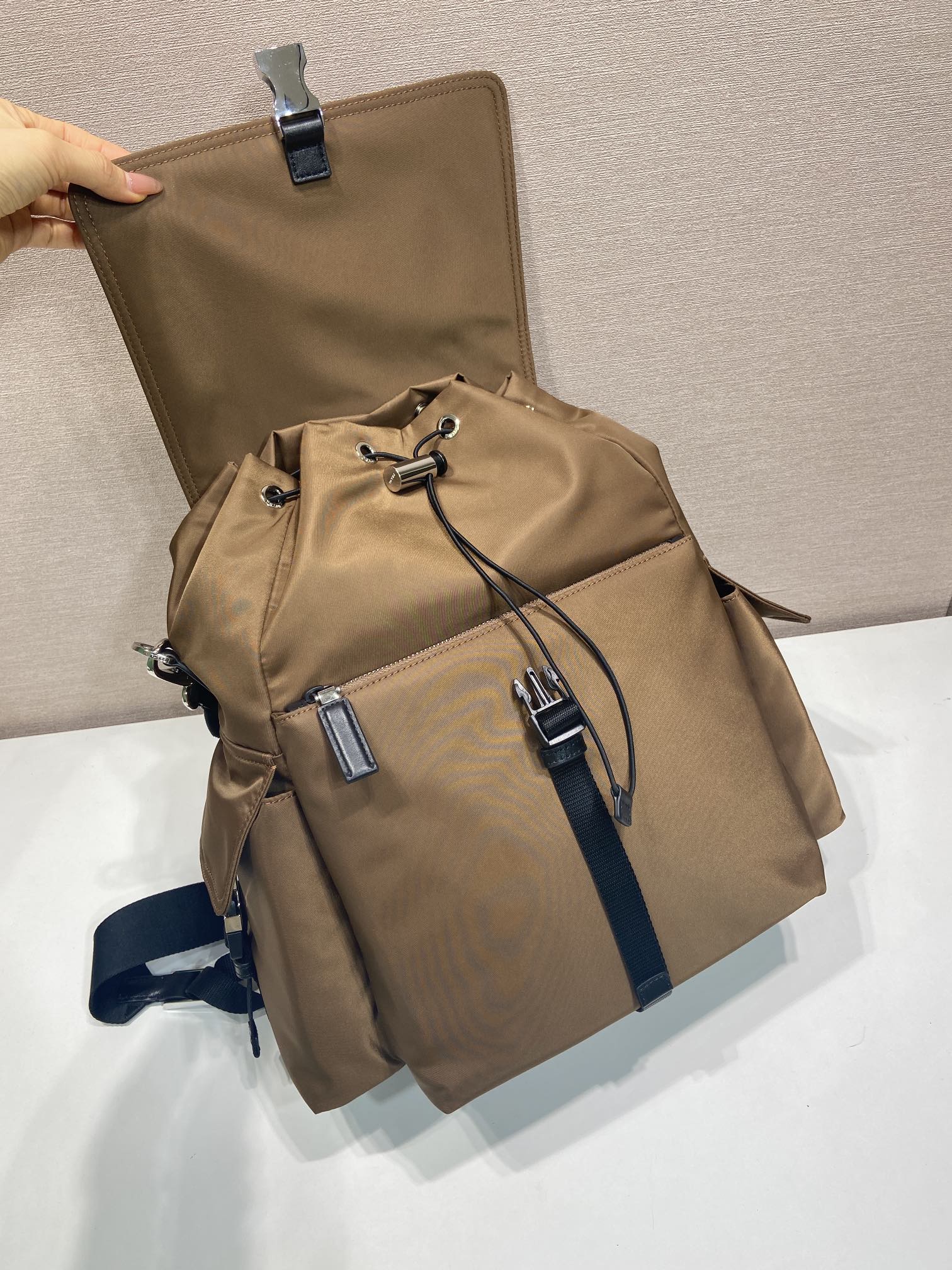 普拉达 PRADA  Explore  双肩包 尼龙 焦糖色 尼龙  H0-2VZ118_2DW3_F0038