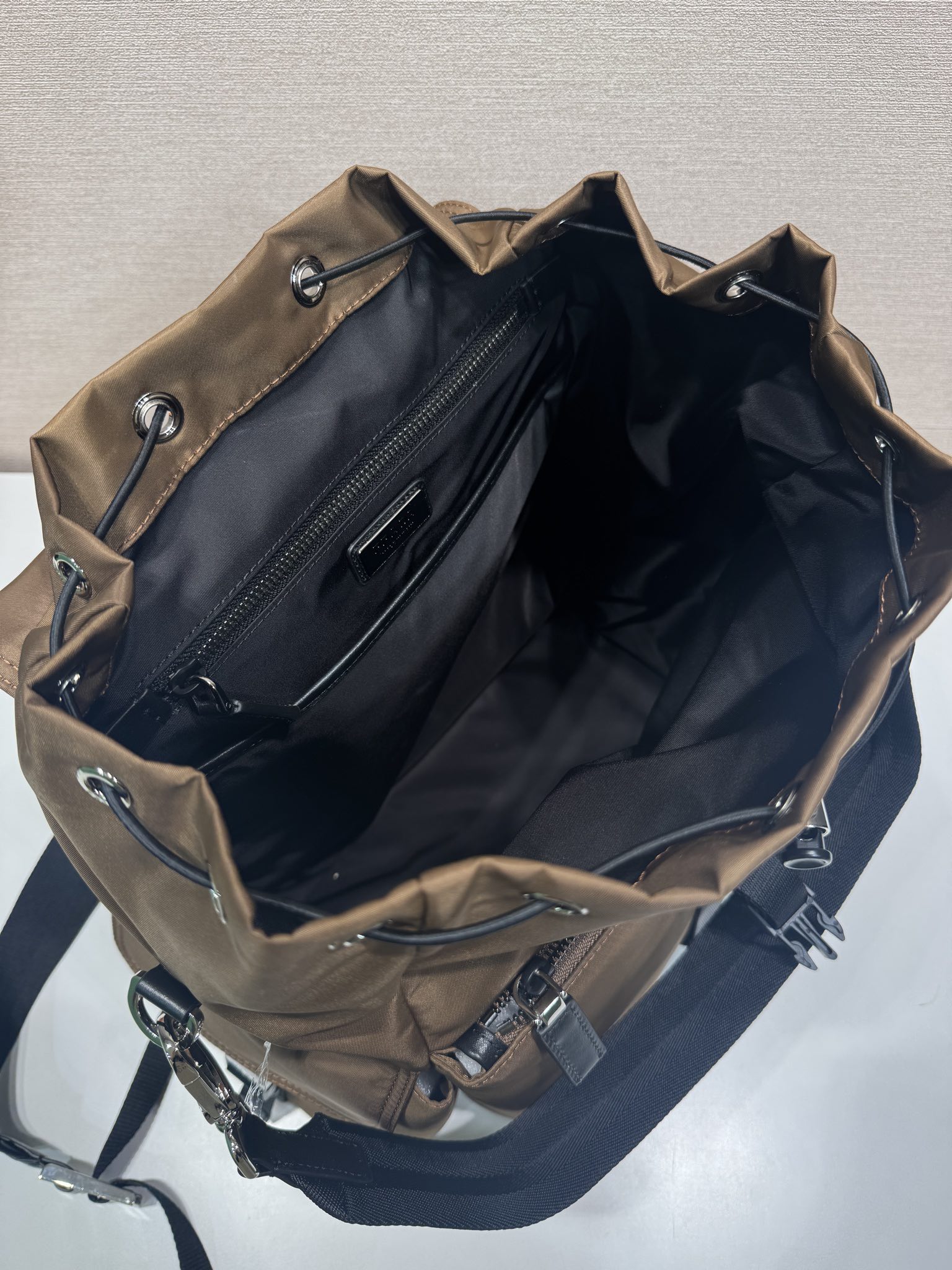 普拉达 PRADA  Explore  双肩包 尼龙 焦糖色 尼龙  H0-2VZ118_2DW3_F0038