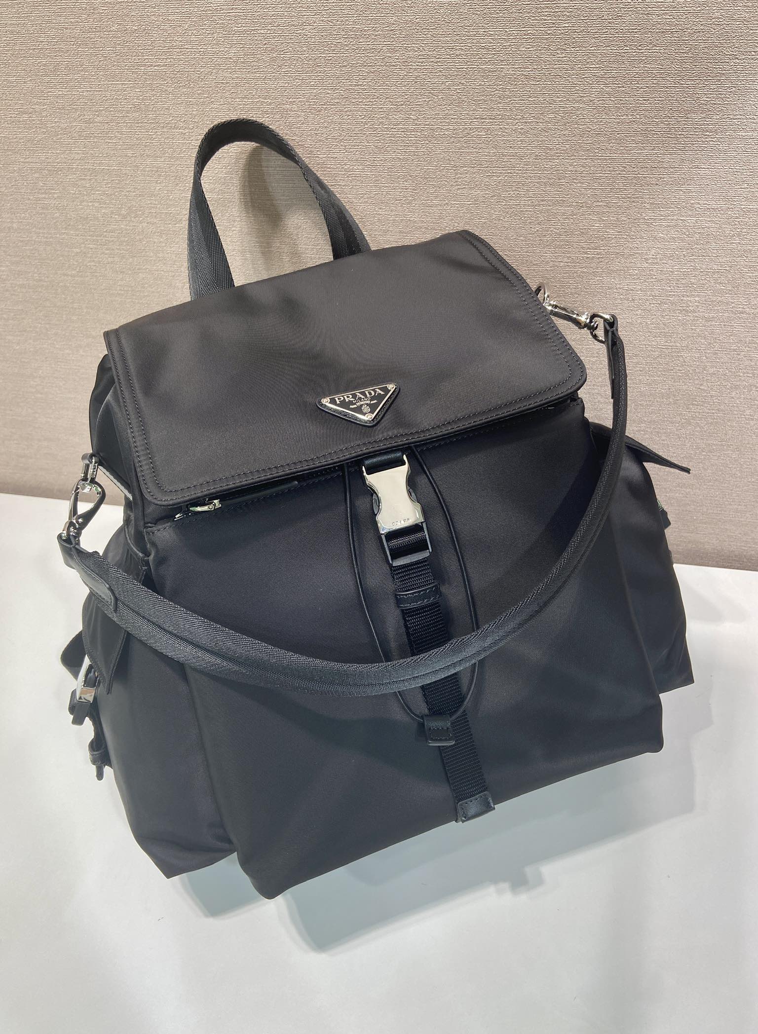普拉达 PRADA  Explore  双肩包 尼龙 黑色 尼龙  H0-2VZ118_2DW3_F0002