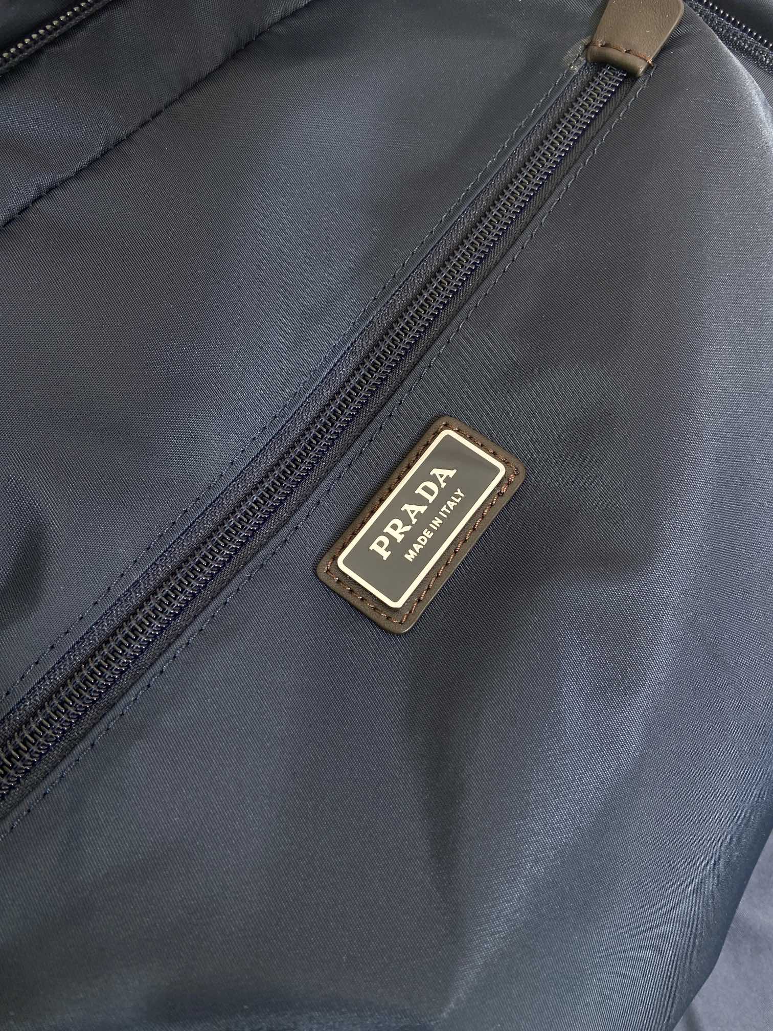 普拉达 PRADA Re-Nylon 双肩包 尼龙 海军蓝 尼龙  H0-2VZ122_2DMG_F0008