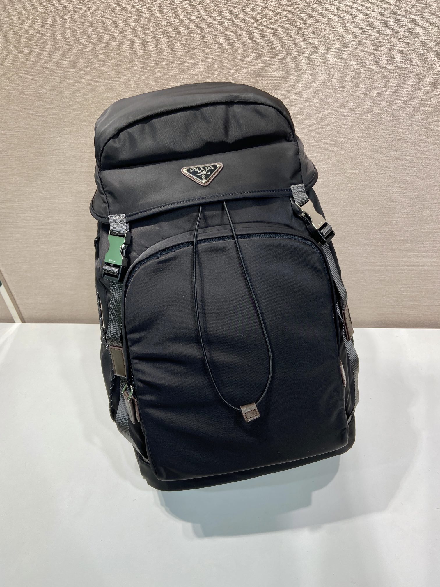 普拉达 PRADA Speedrock 双肩包 黑色 尼龙  H0-2VZ123_2DMG_F0002_V_OOO