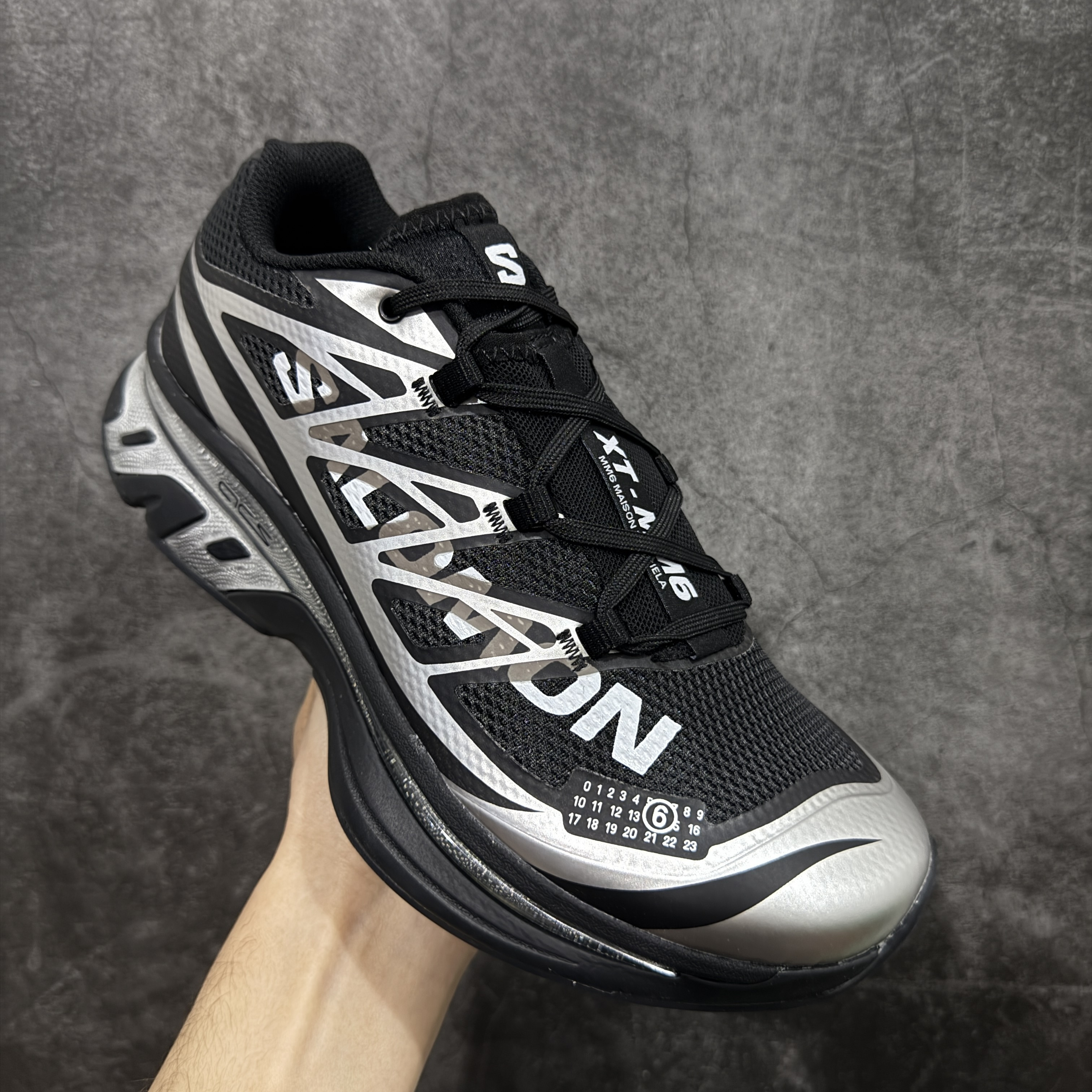 SALOMON XT-6  MM6 Maison Margiela 萨洛蒙  低筒 减震防滑 户外 跑步鞋 运动鞋 登山 男鞋 女鞋  波鞋 （版型偏小一码）黑银491070