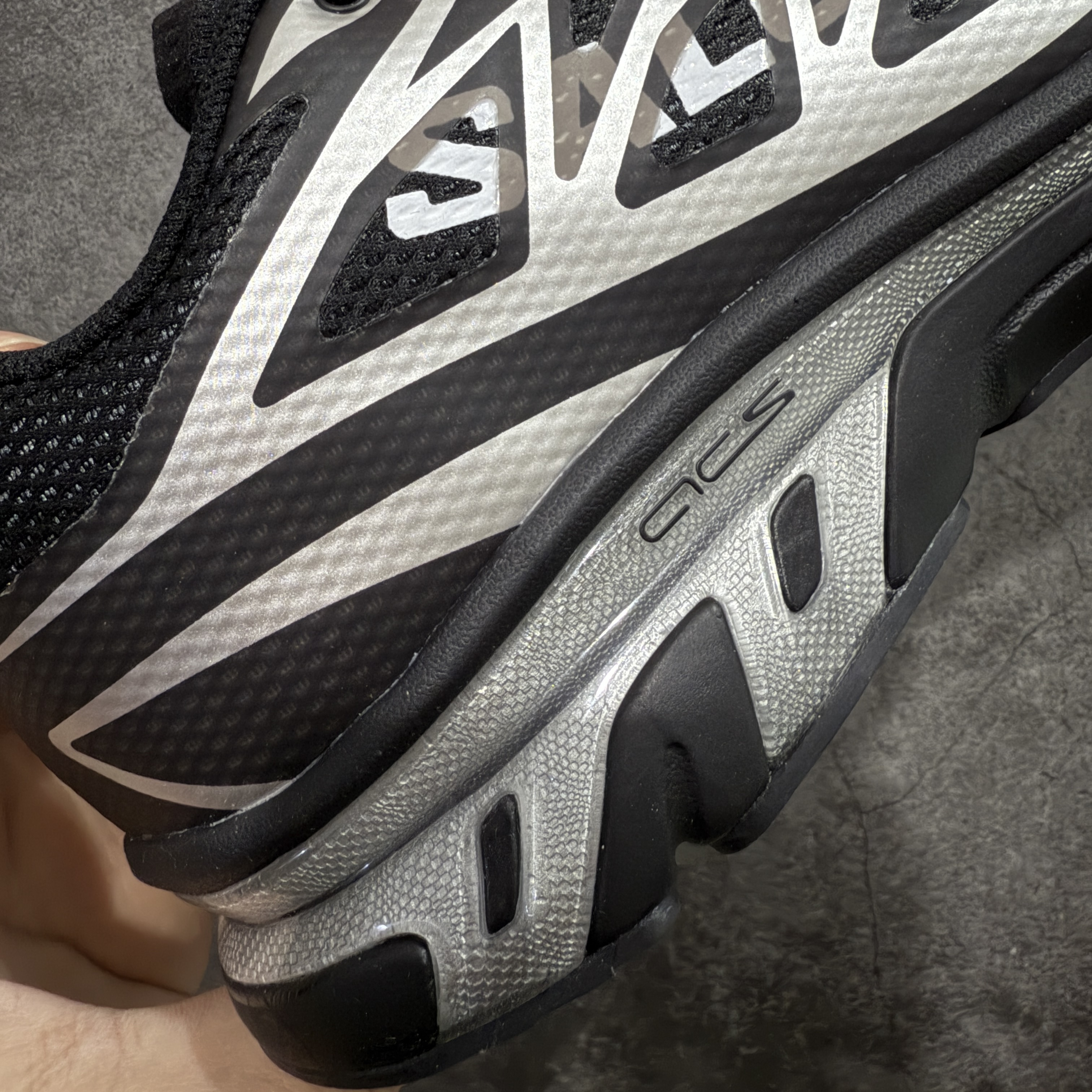 SALOMON XT-6  MM6 Maison Margiela 萨洛蒙  低筒 减震防滑 户外 跑步鞋 运动鞋 登山 男鞋 女鞋  波鞋 （版型偏小一码）黑银491070