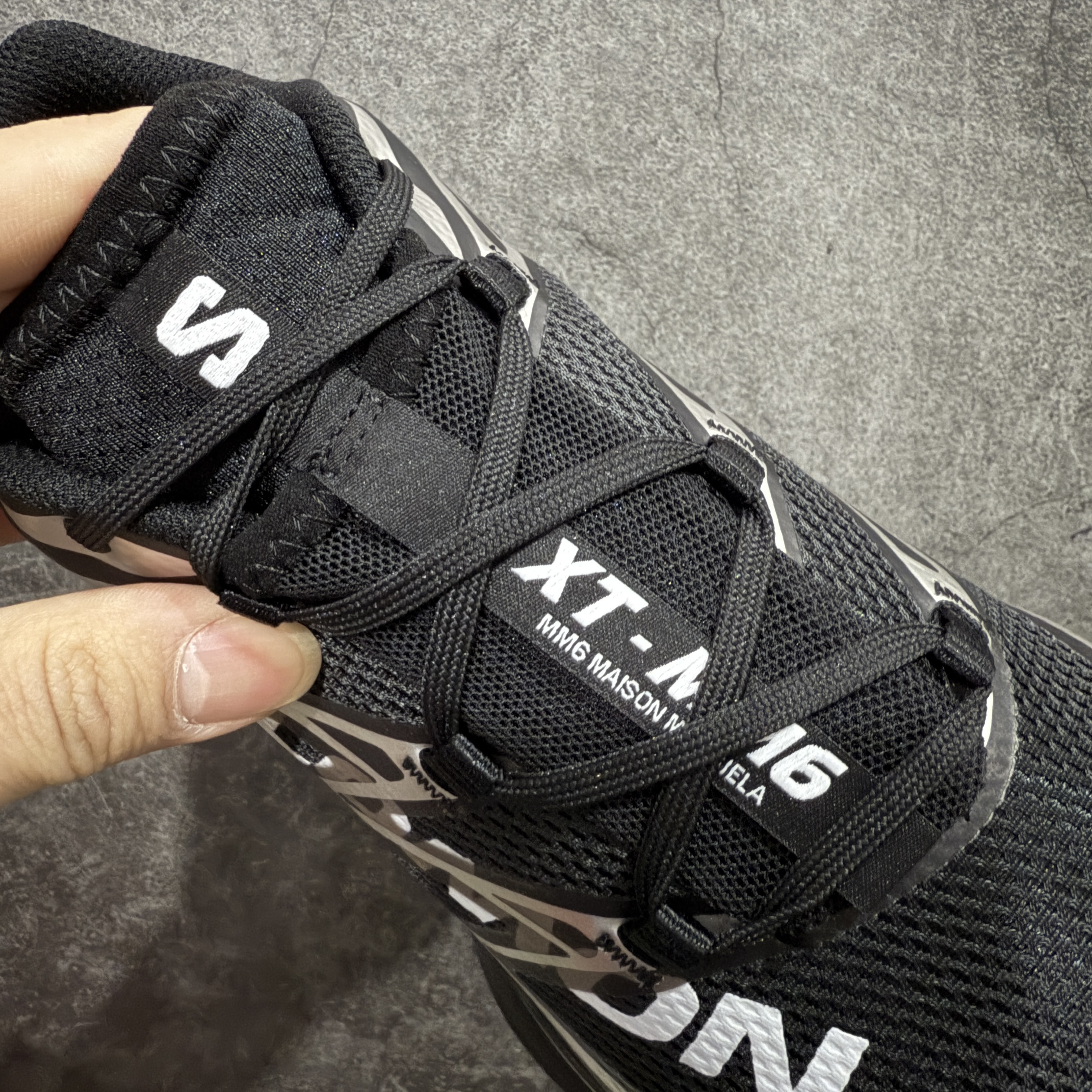 SALOMON XT-6  MM6 Maison Margiela 萨洛蒙  低筒 减震防滑 户外 跑步鞋 运动鞋 登山 男鞋 女鞋  波鞋 （版型偏小一码）黑银491070
